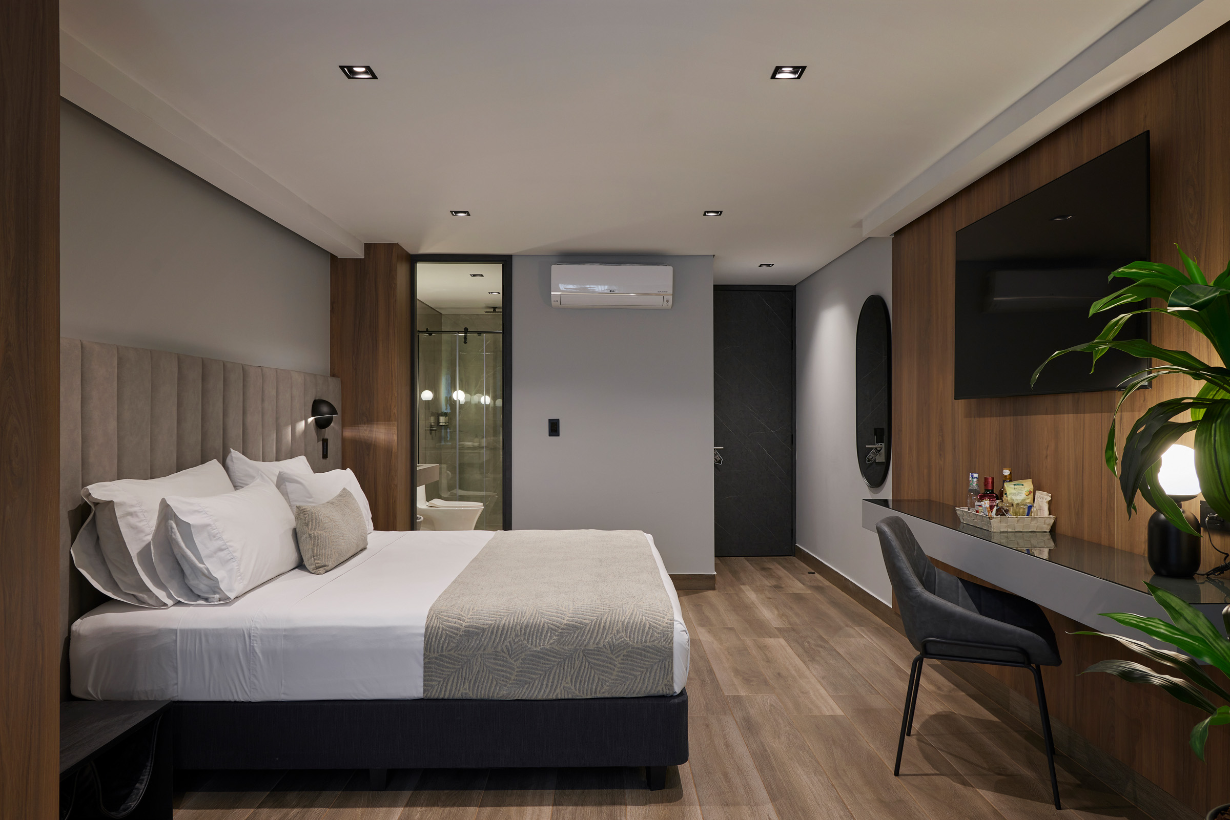 Double One Bedroom One Bathroom