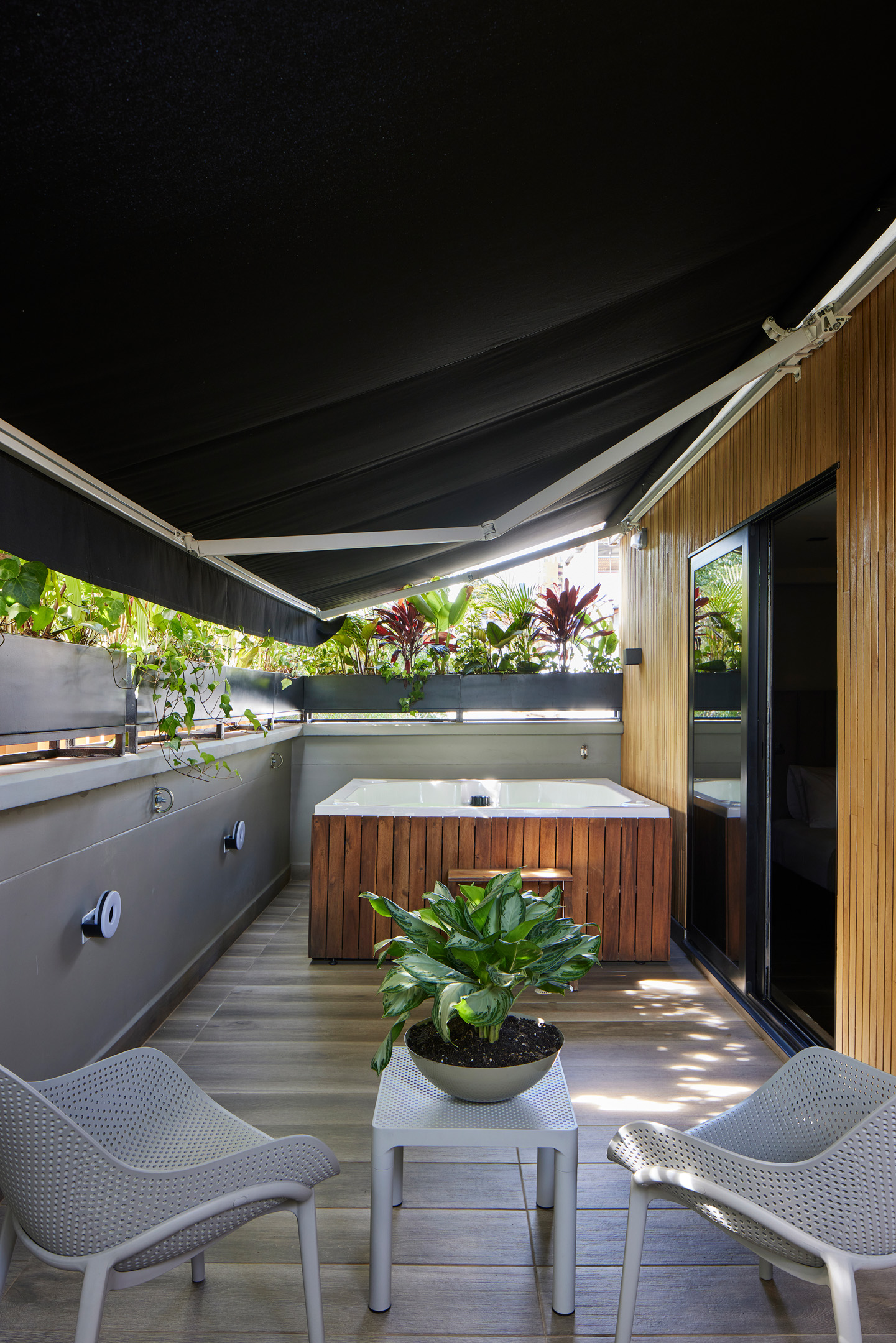 Studio Classic with Terrace