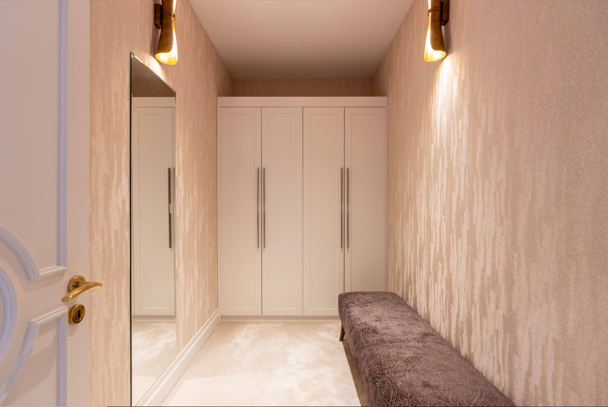 Junior Suite King Size Bed