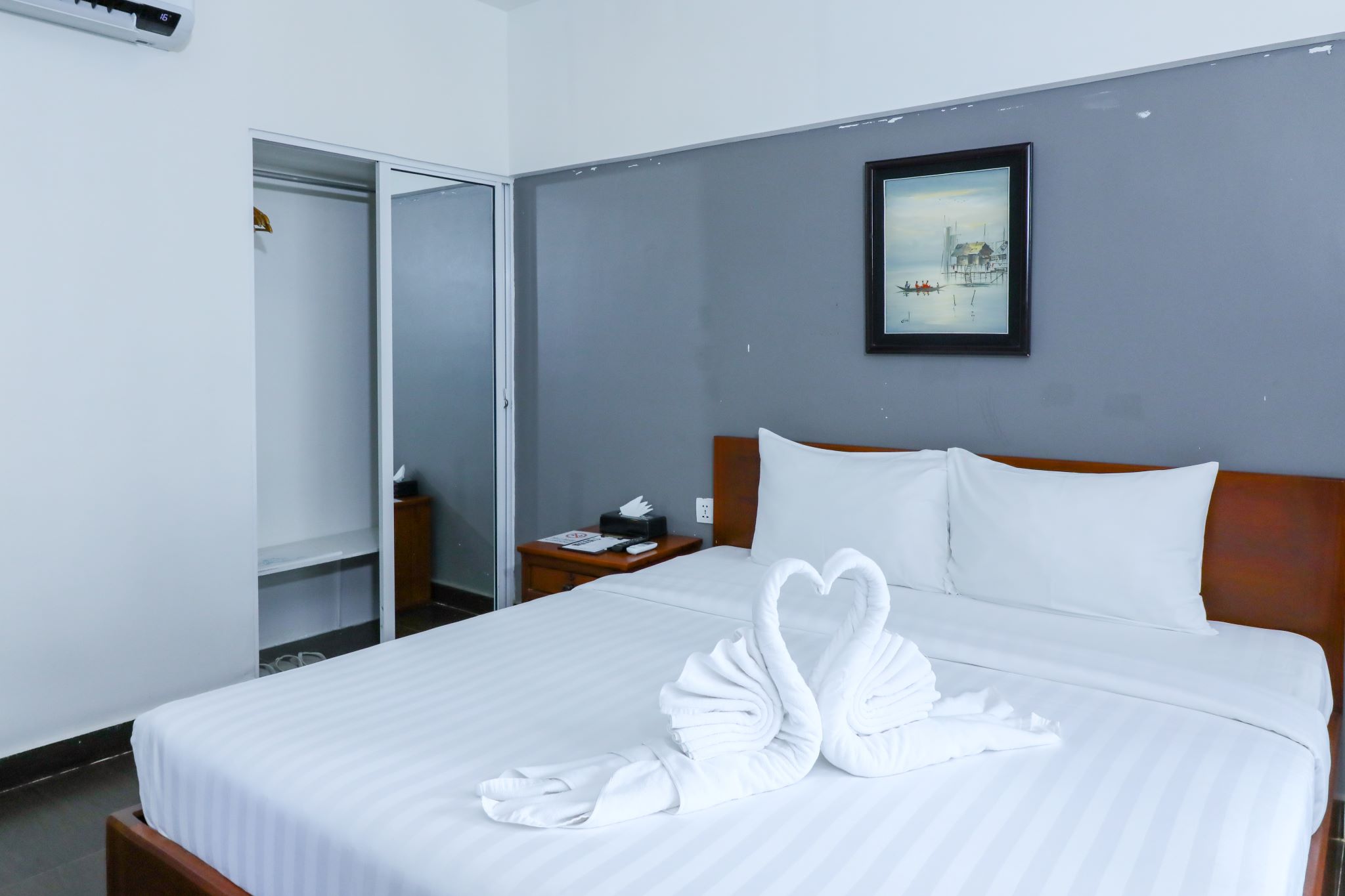 Double Deluxe Pool View