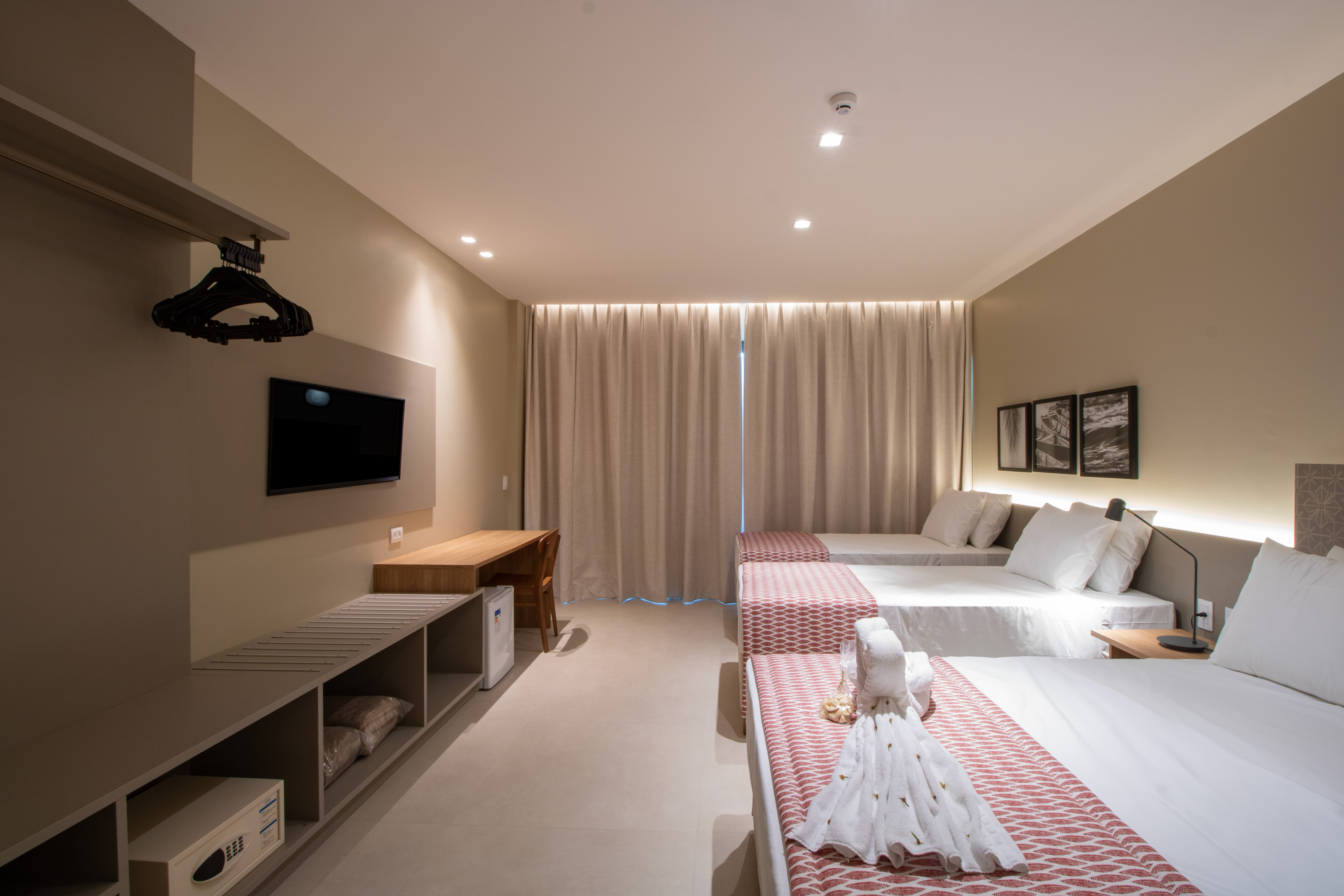 Family Room Capacity 3