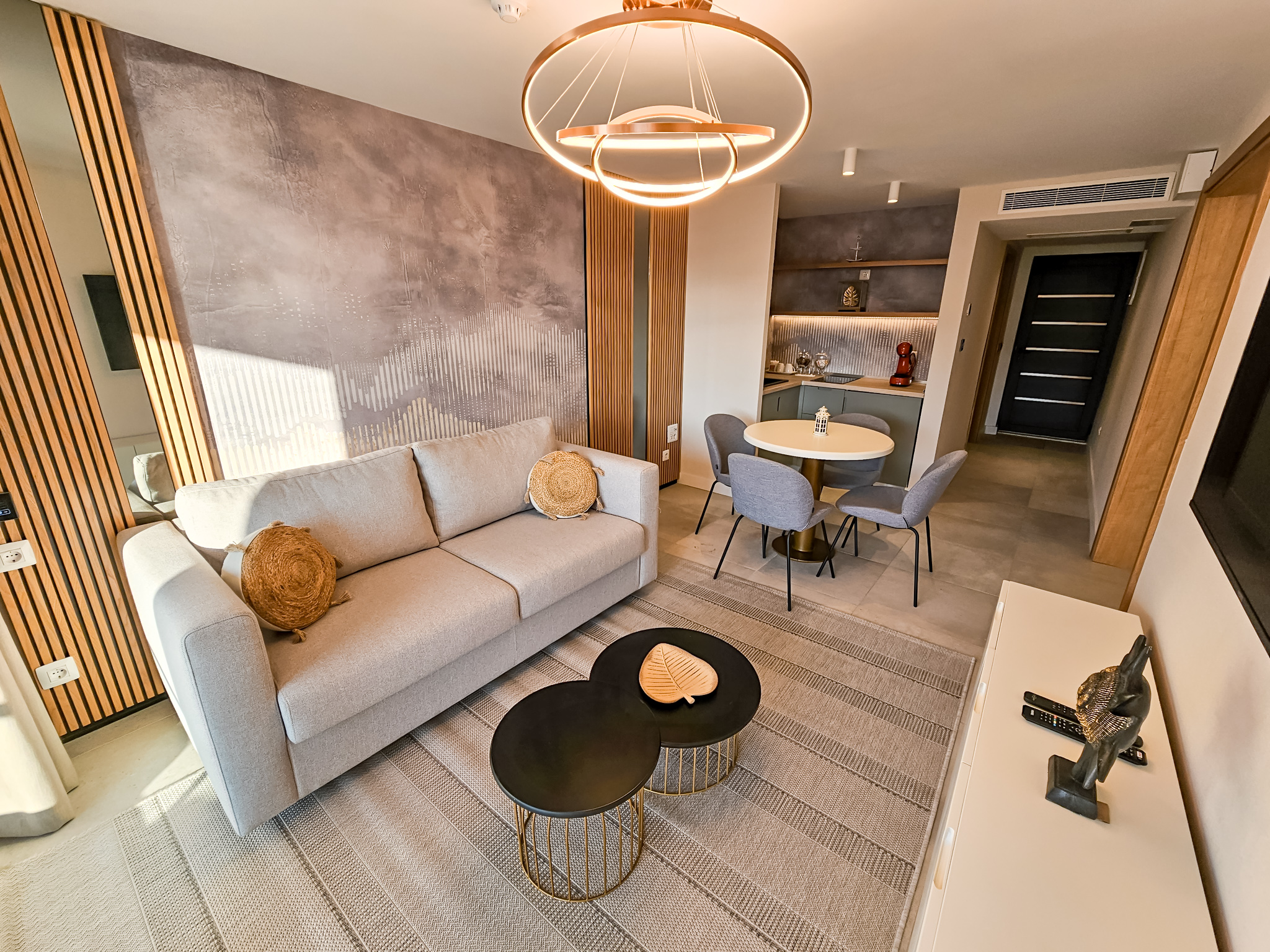 Apartment Deluxe One Bedroom