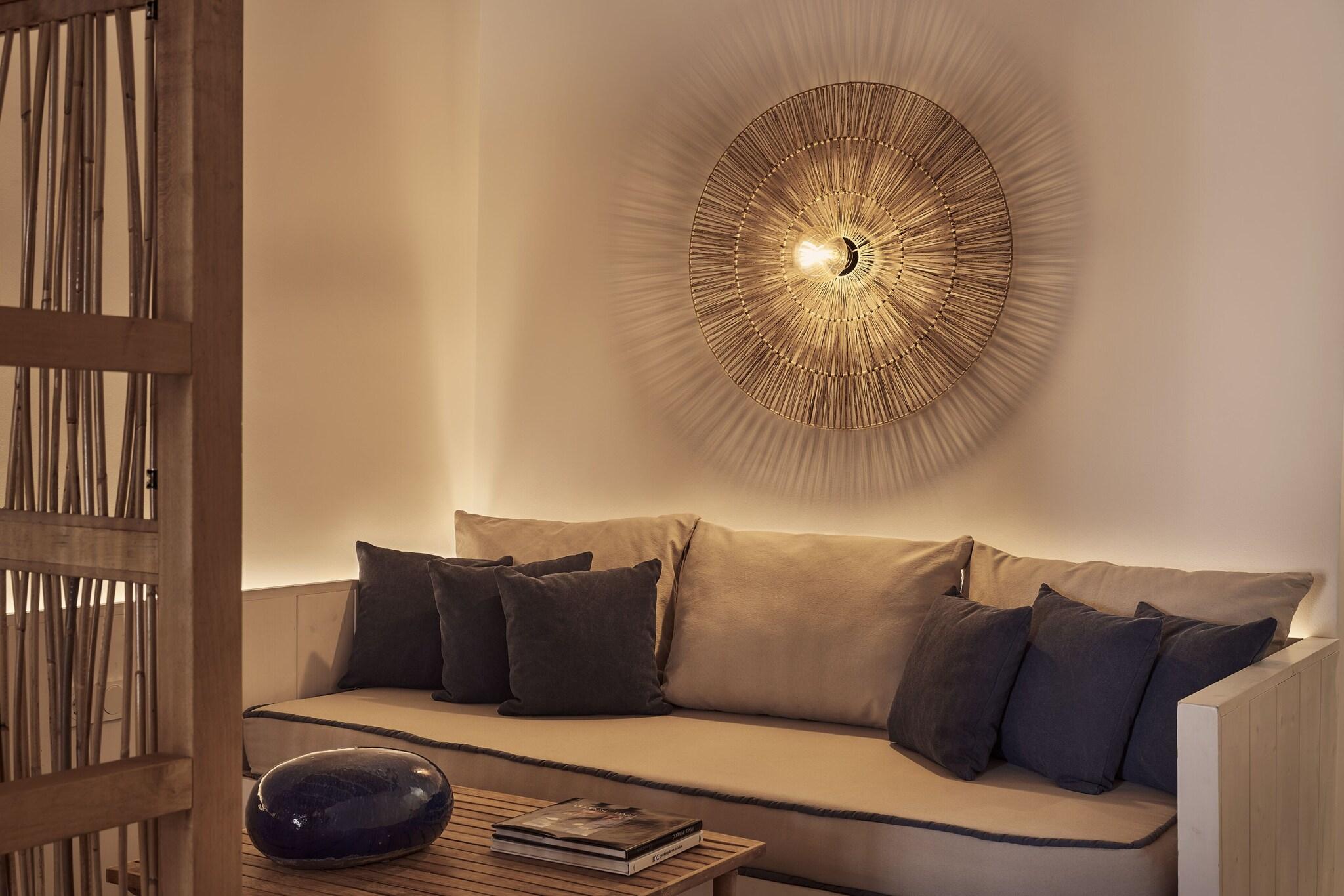 Double Deluxe King Bed