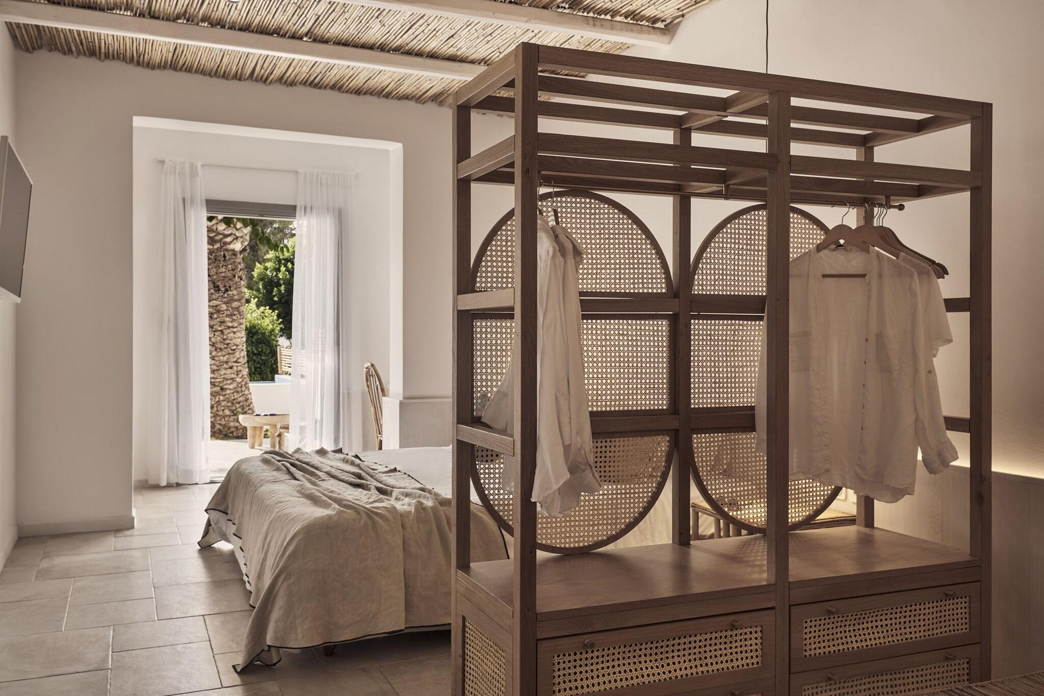 Studio with Private Pool