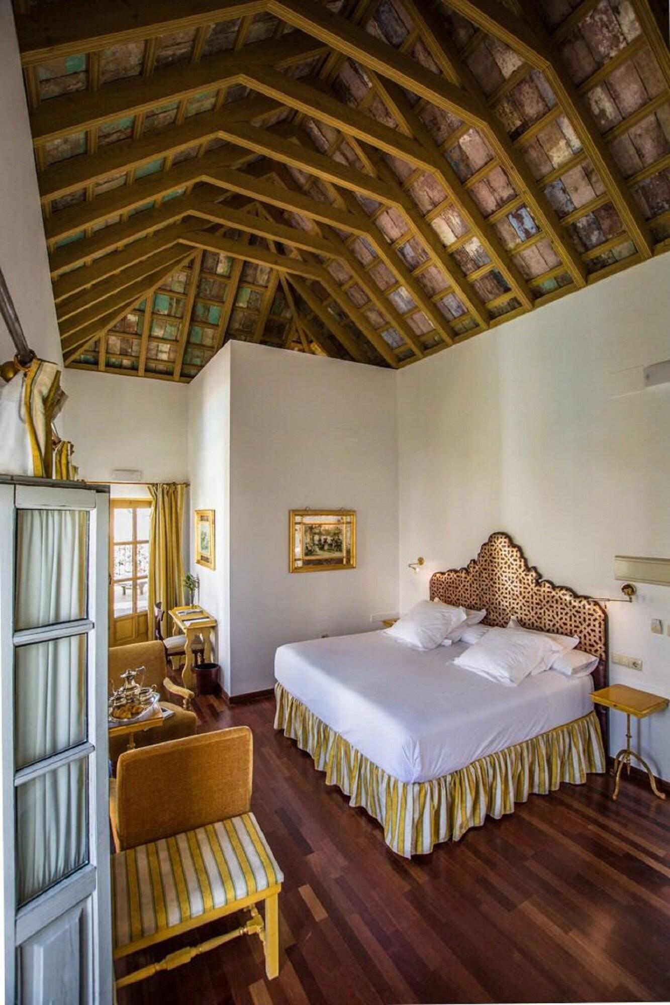 Double Penthouse with Views