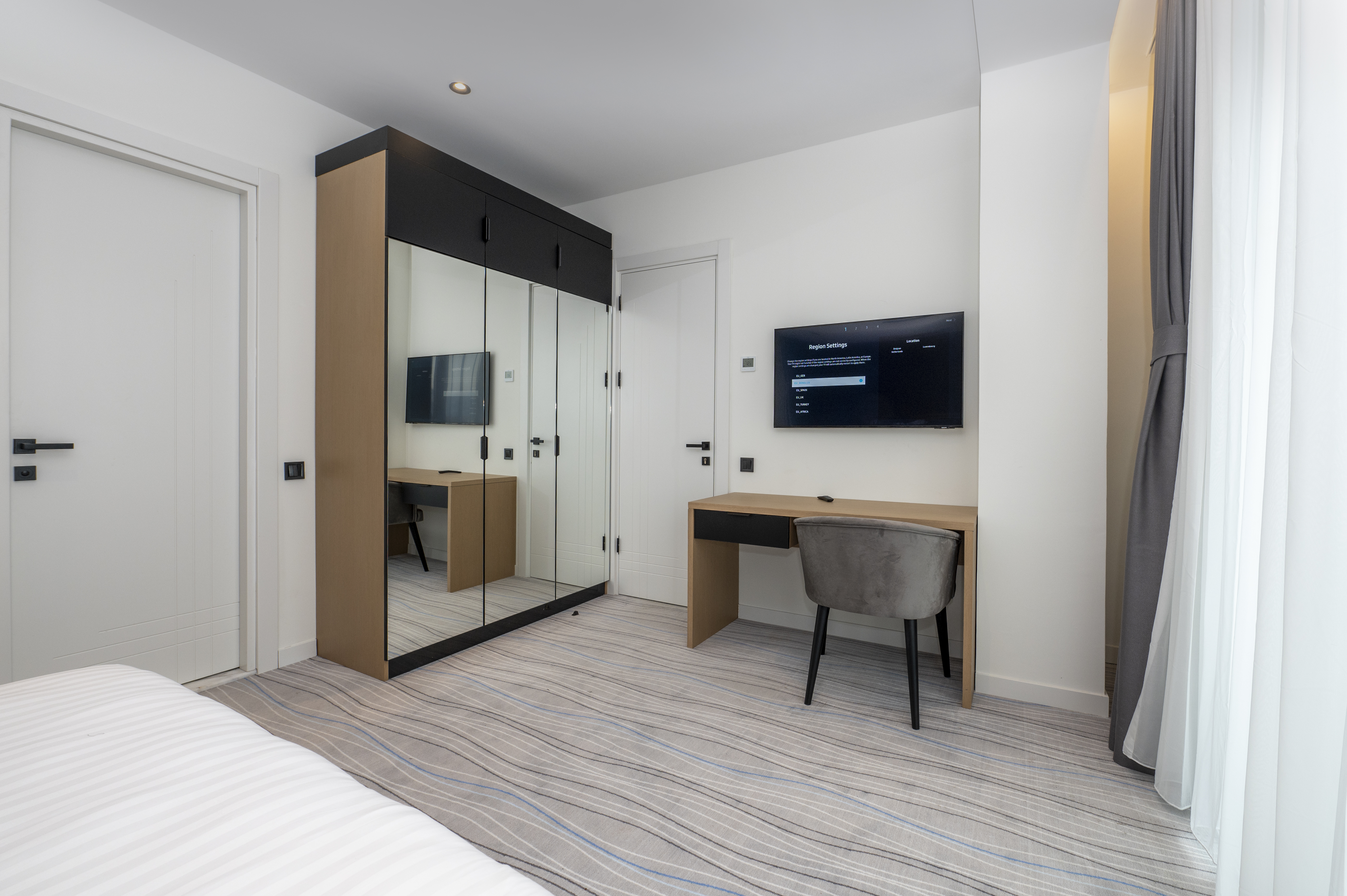 Family Room Deluxe Two Double Beds