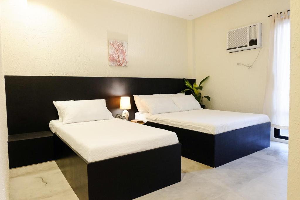 Double or Twin Deluxe