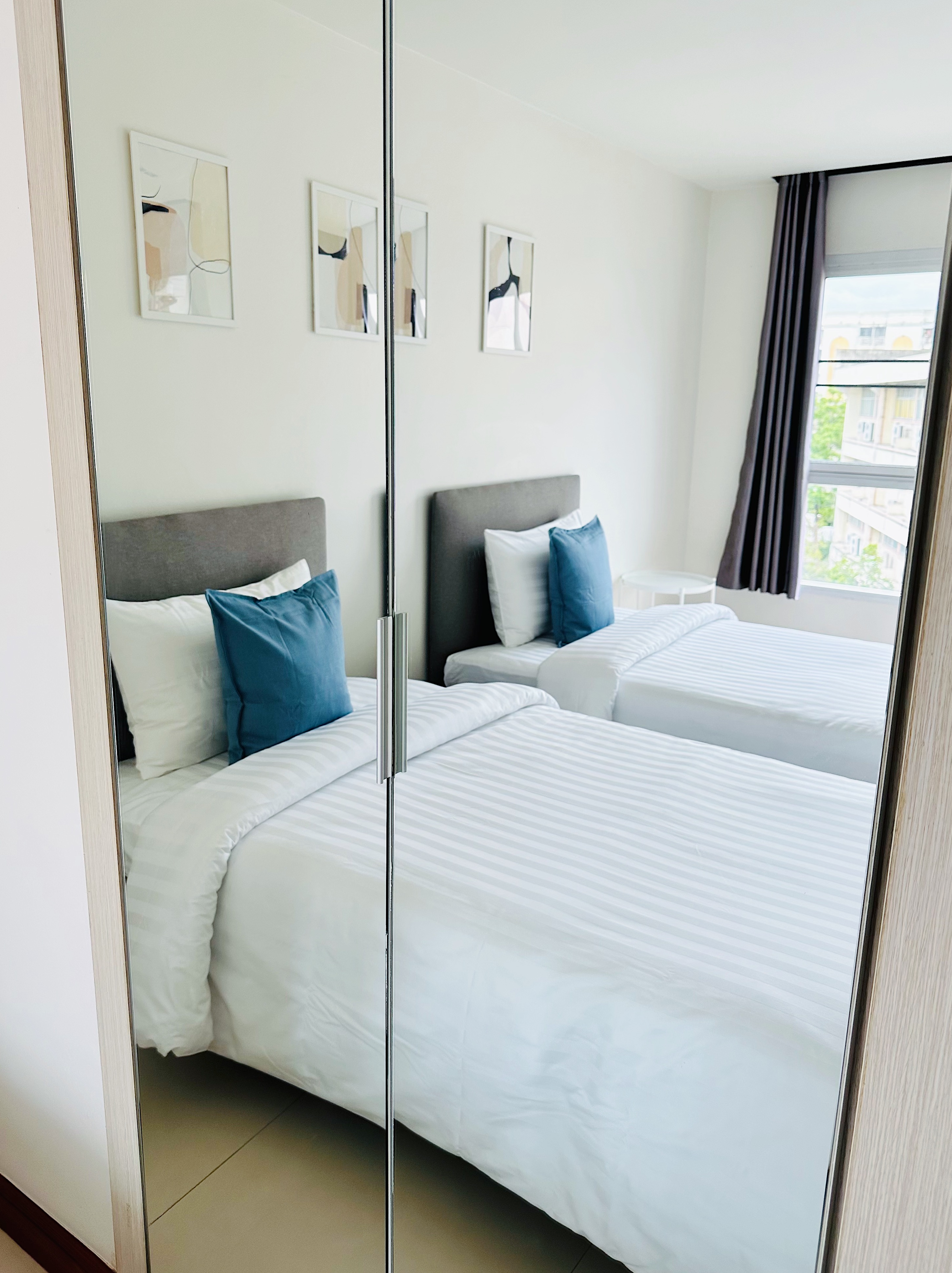 Twin Superior with Balcony