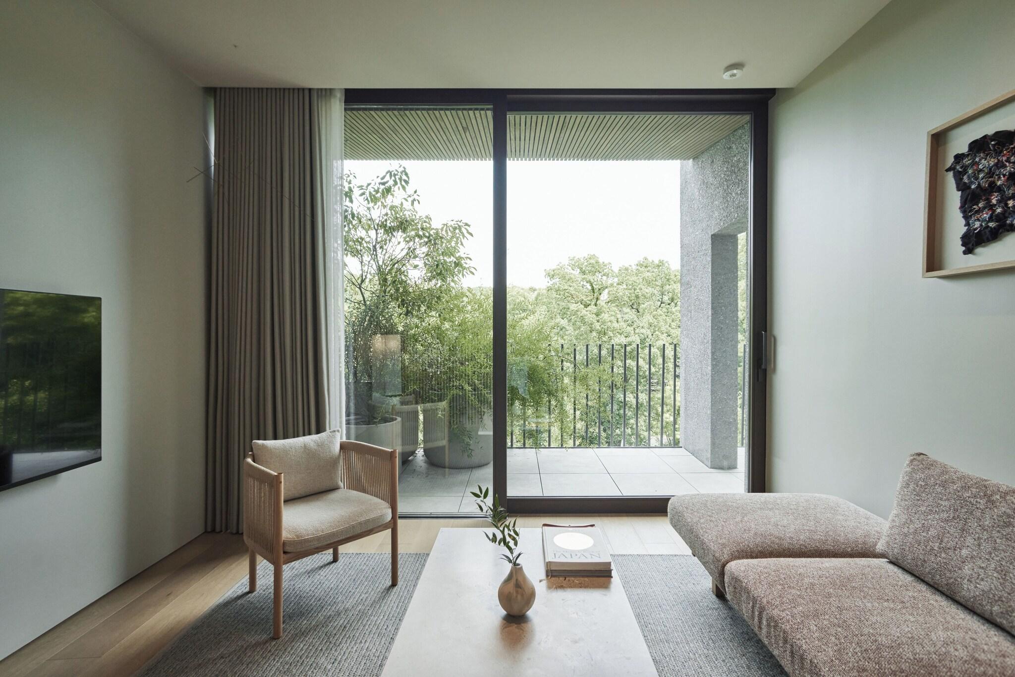 Suite Park View with Balcony