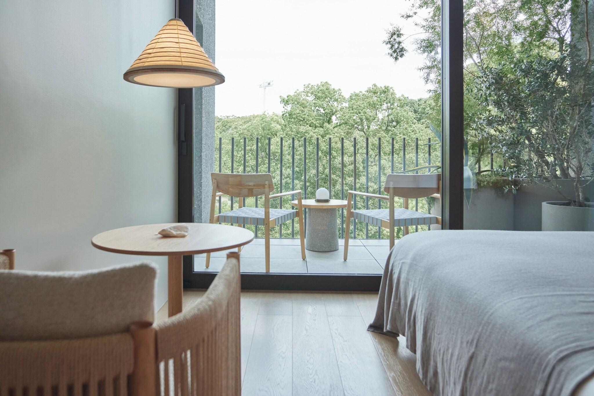 Suite Park View with Balcony