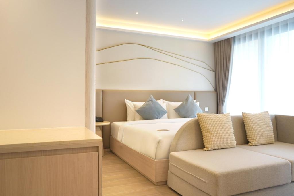 Double or Twin Deluxe