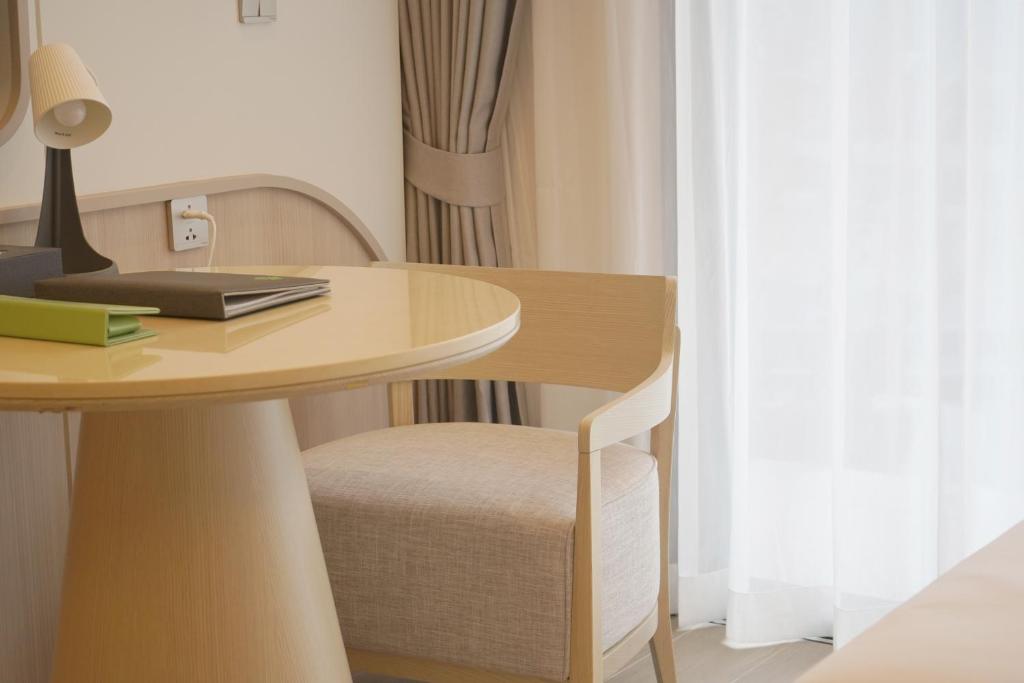 Double or Twin Superior