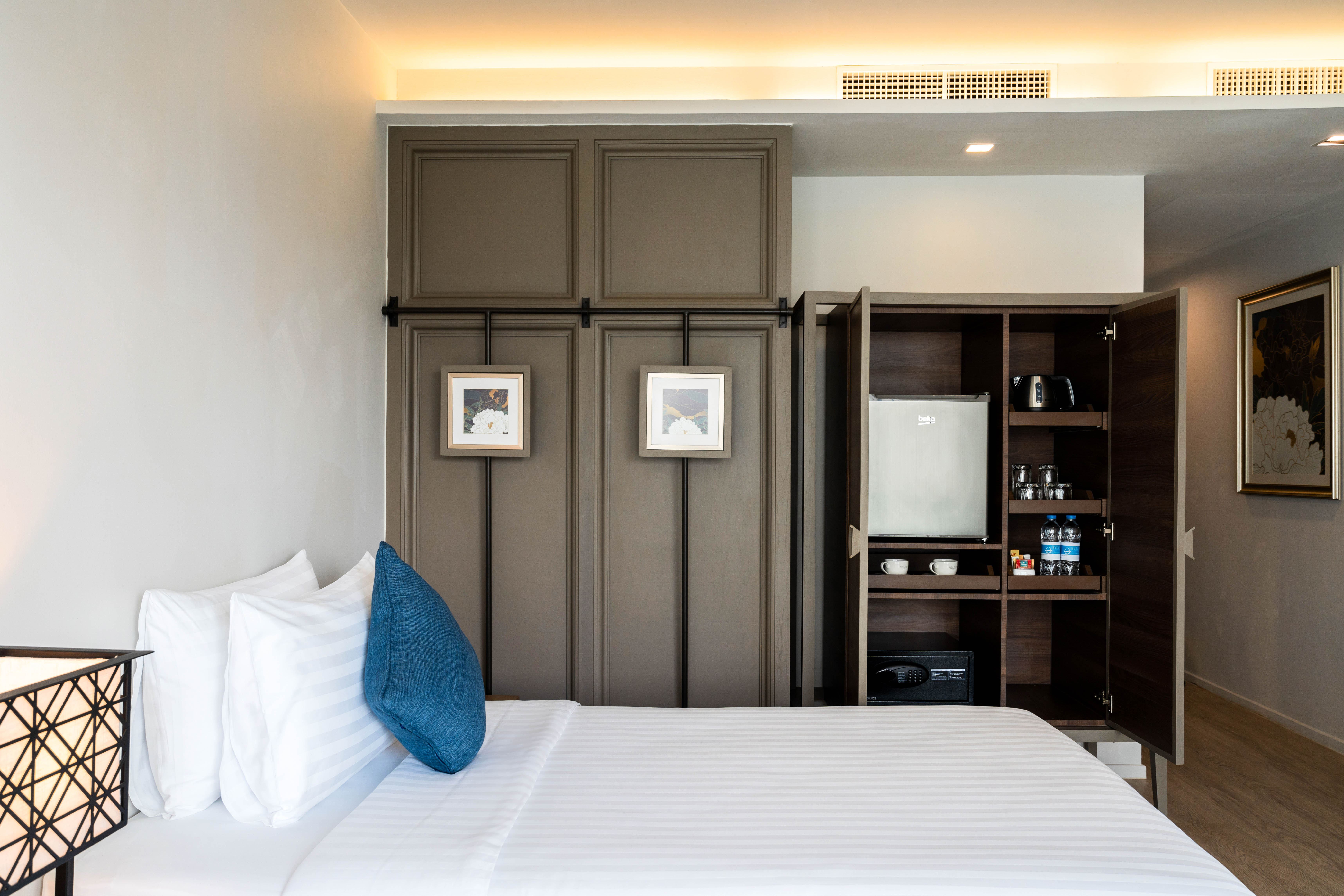 Double Deluxe Pool View