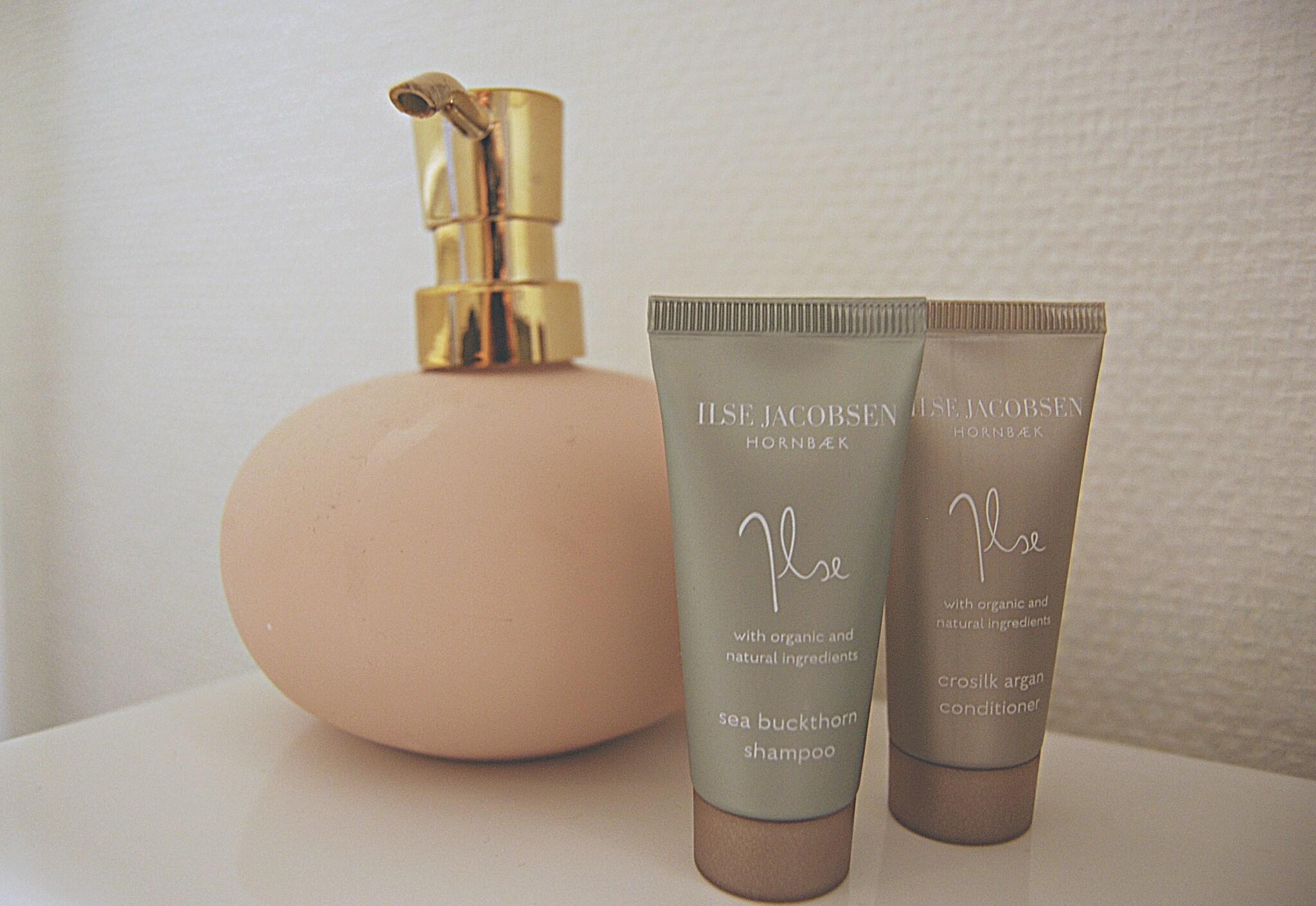 Double Superior King Bed