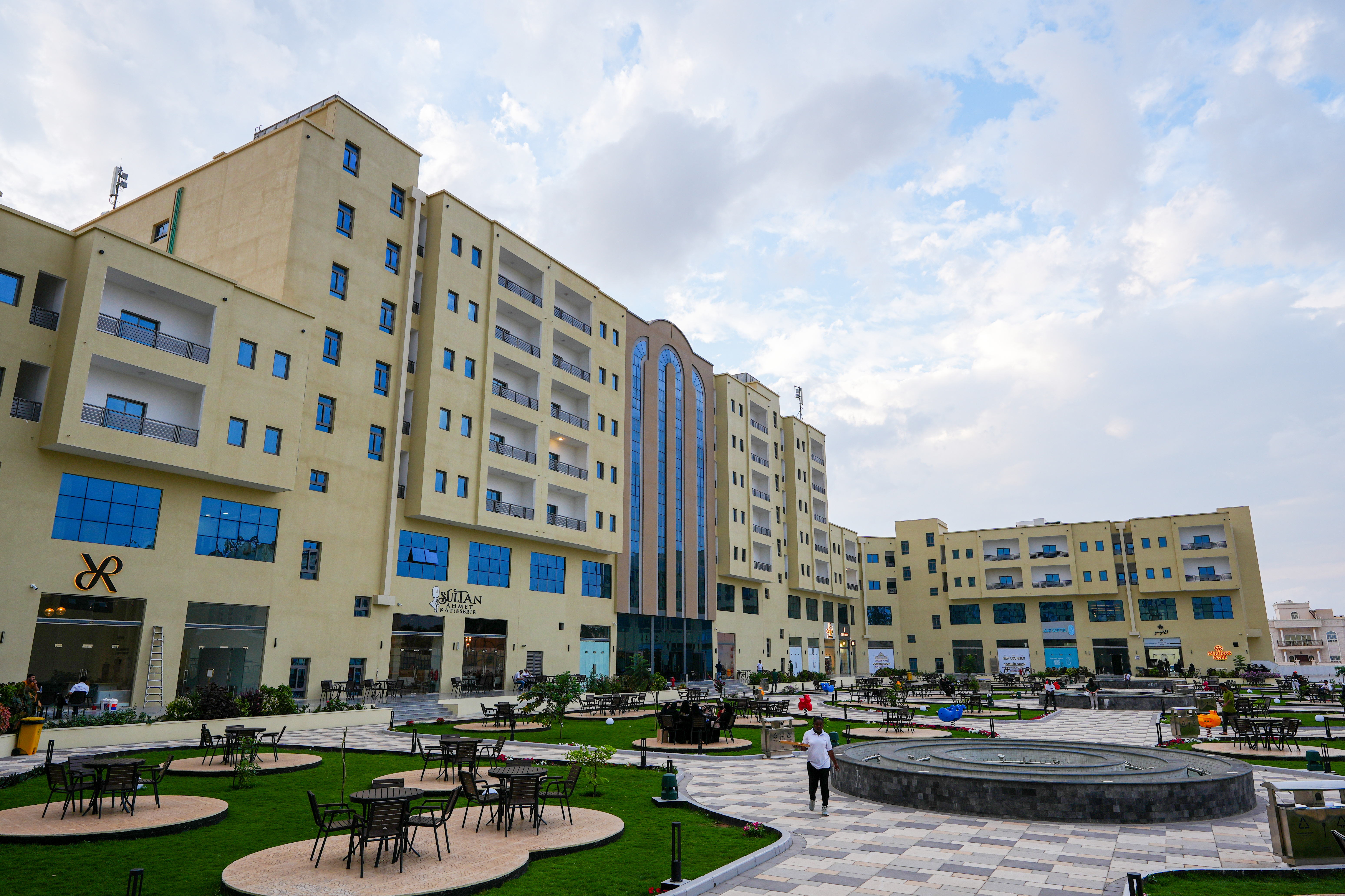 Double Deluxe King Bed