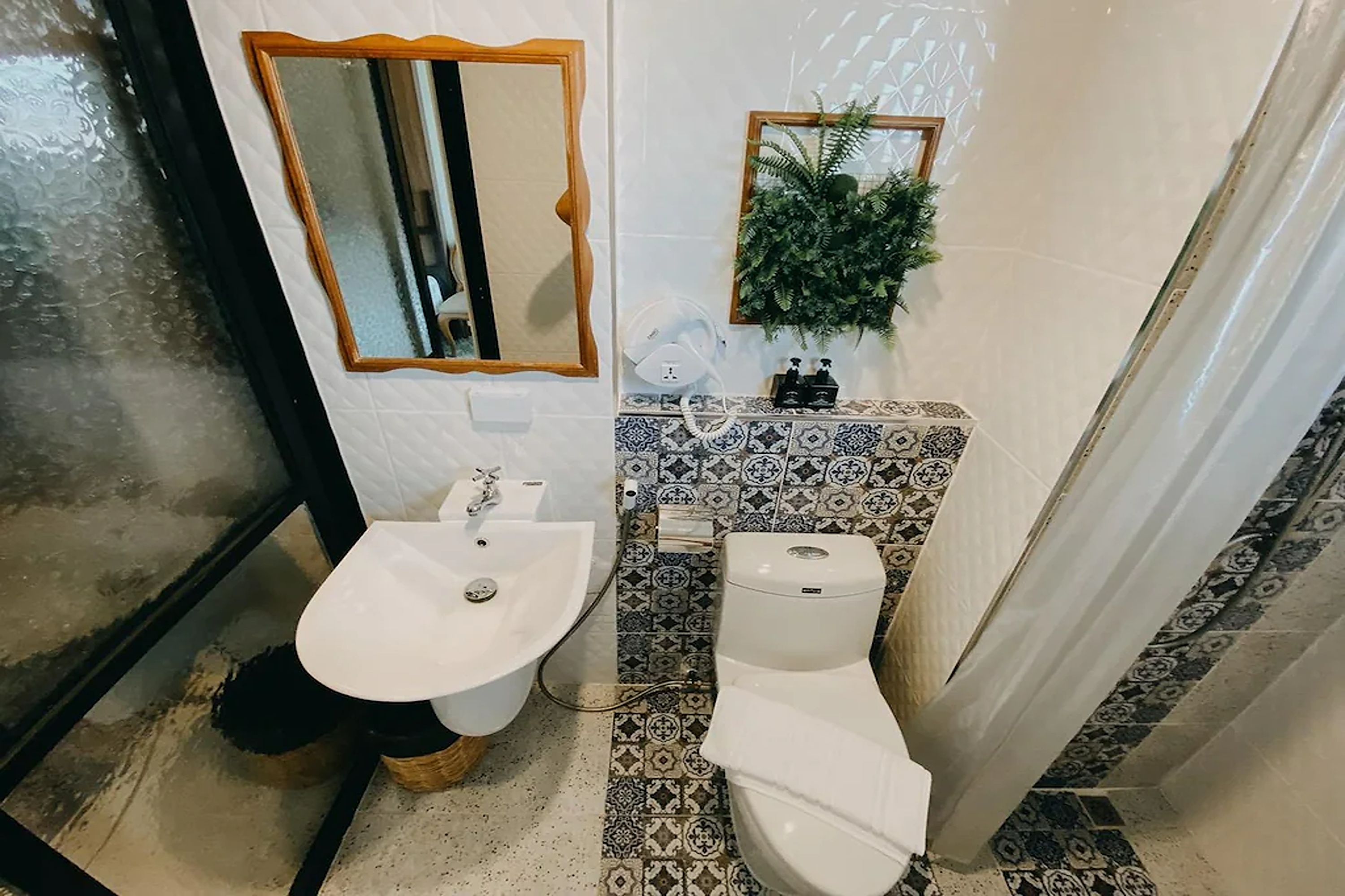 Twin Deluxe Garden View