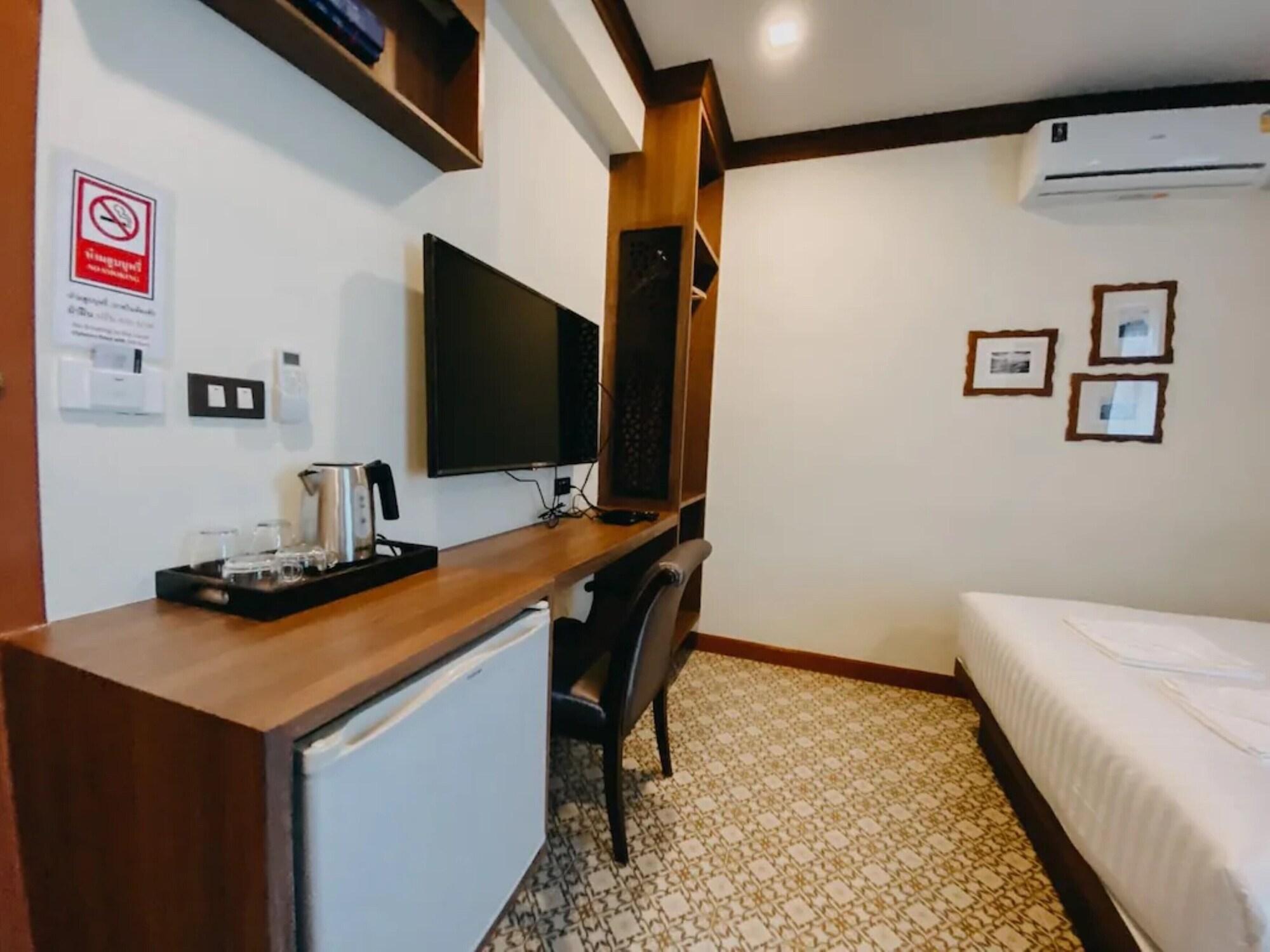 Double Deluxe City View