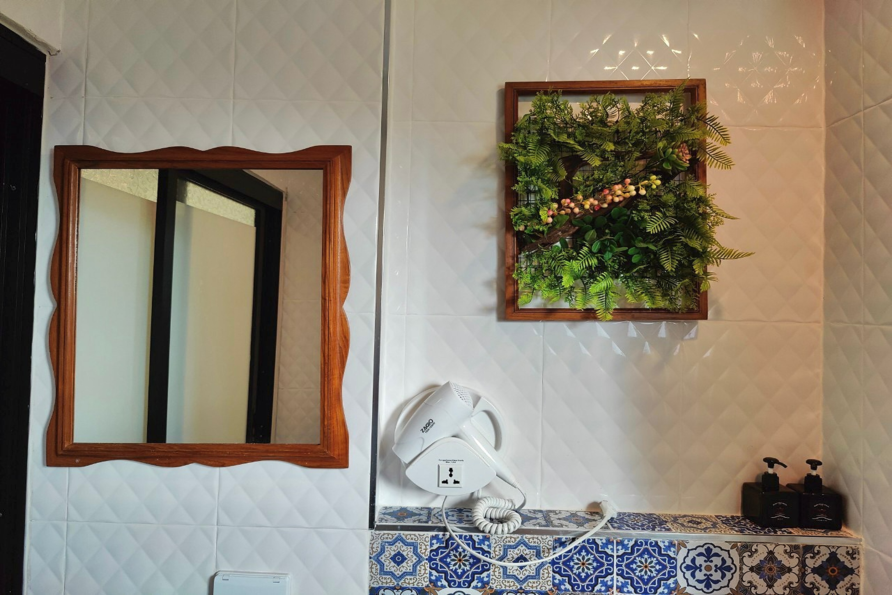 Double Deluxe City View King Bed