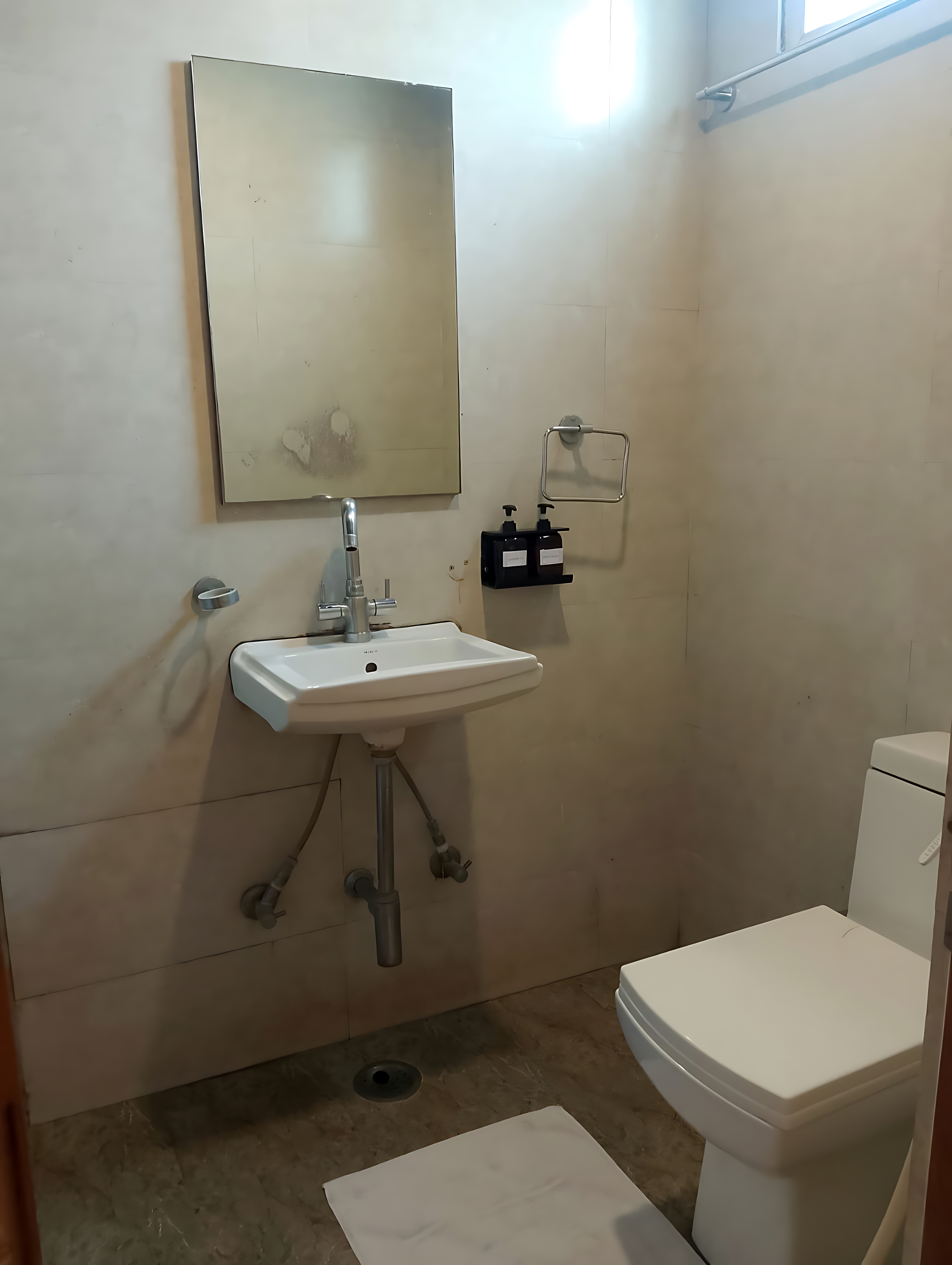 Room Premium Queen Bed