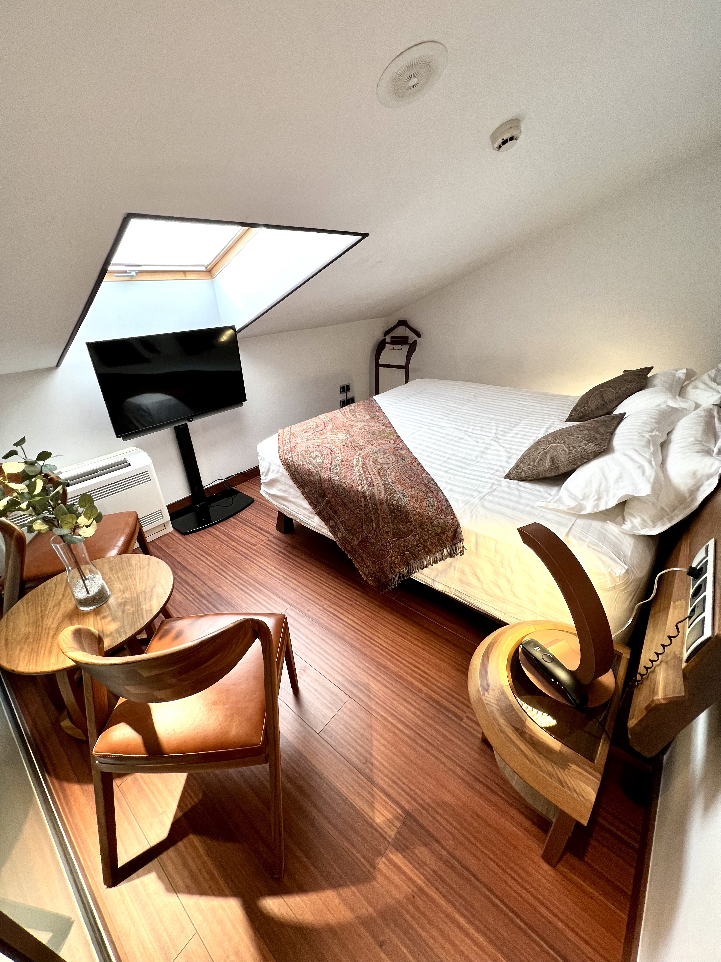 Double Duplex Superior