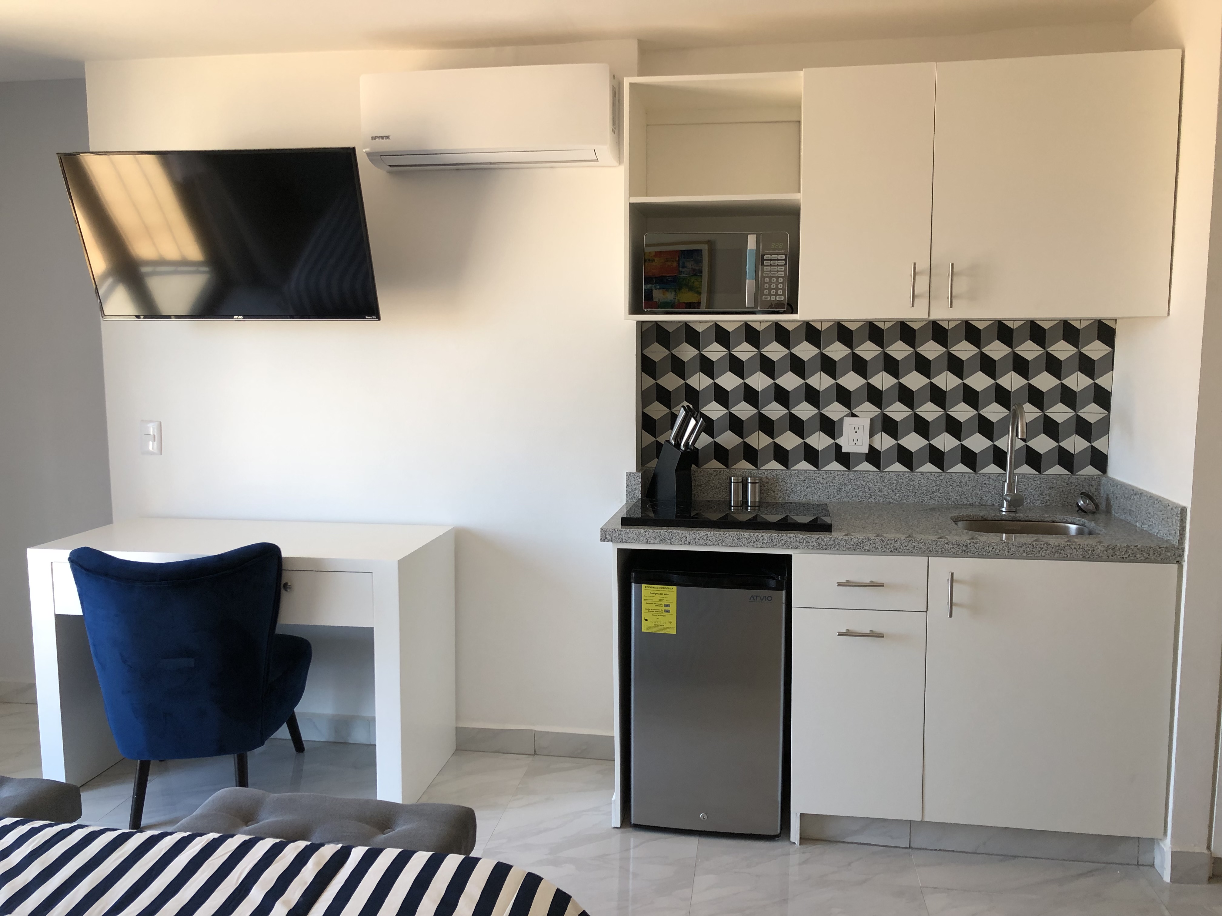 Suite Deluxe King Bed