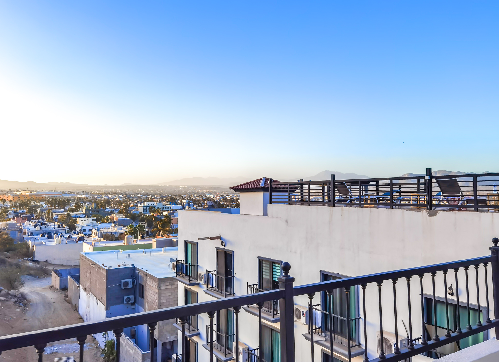 Apartment Three Bedrooms with Views