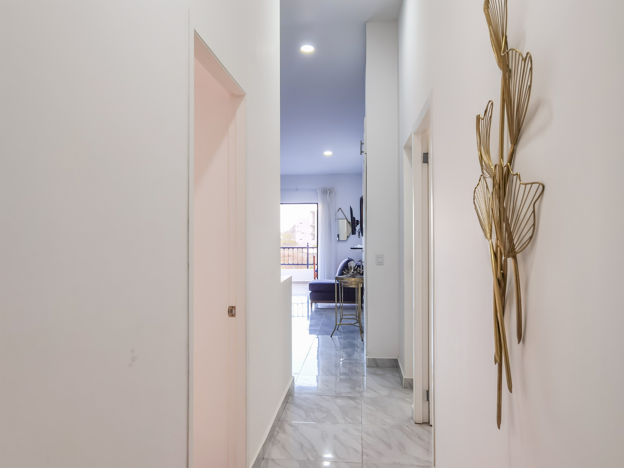 Apartment Three Bedrooms with Views