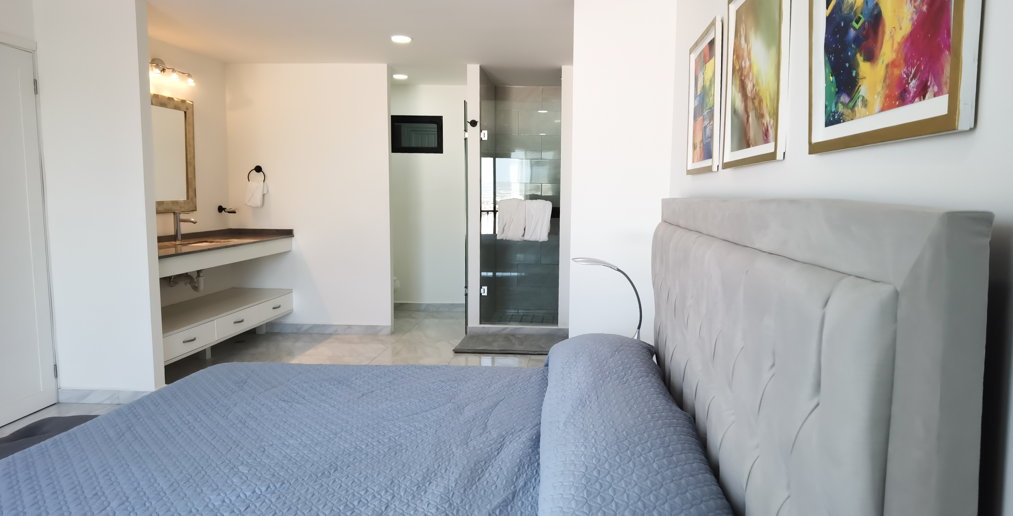 Apartment Deluxe Two Bedroom