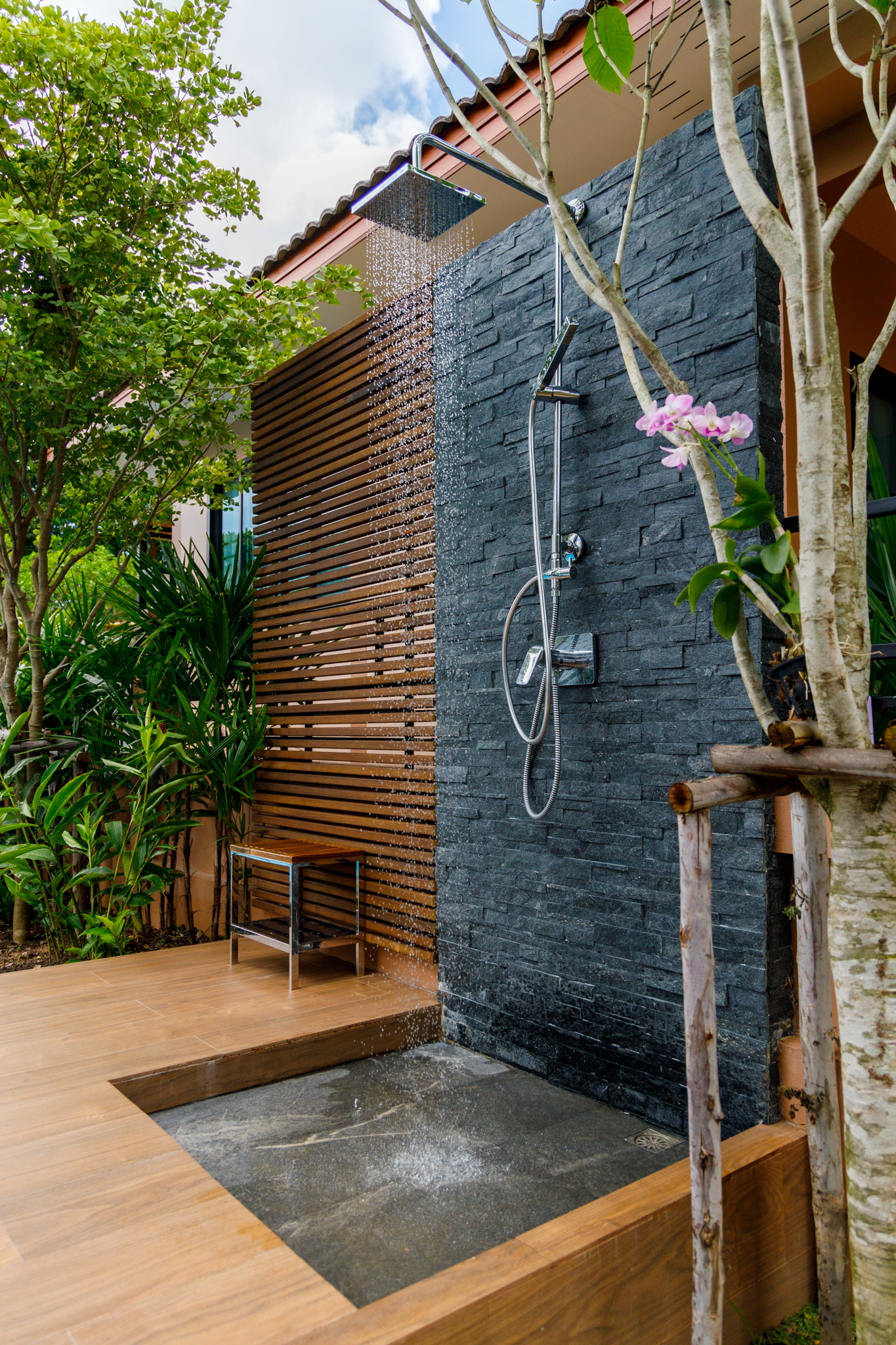 Villa Two Bedrooms Two Bathrooms