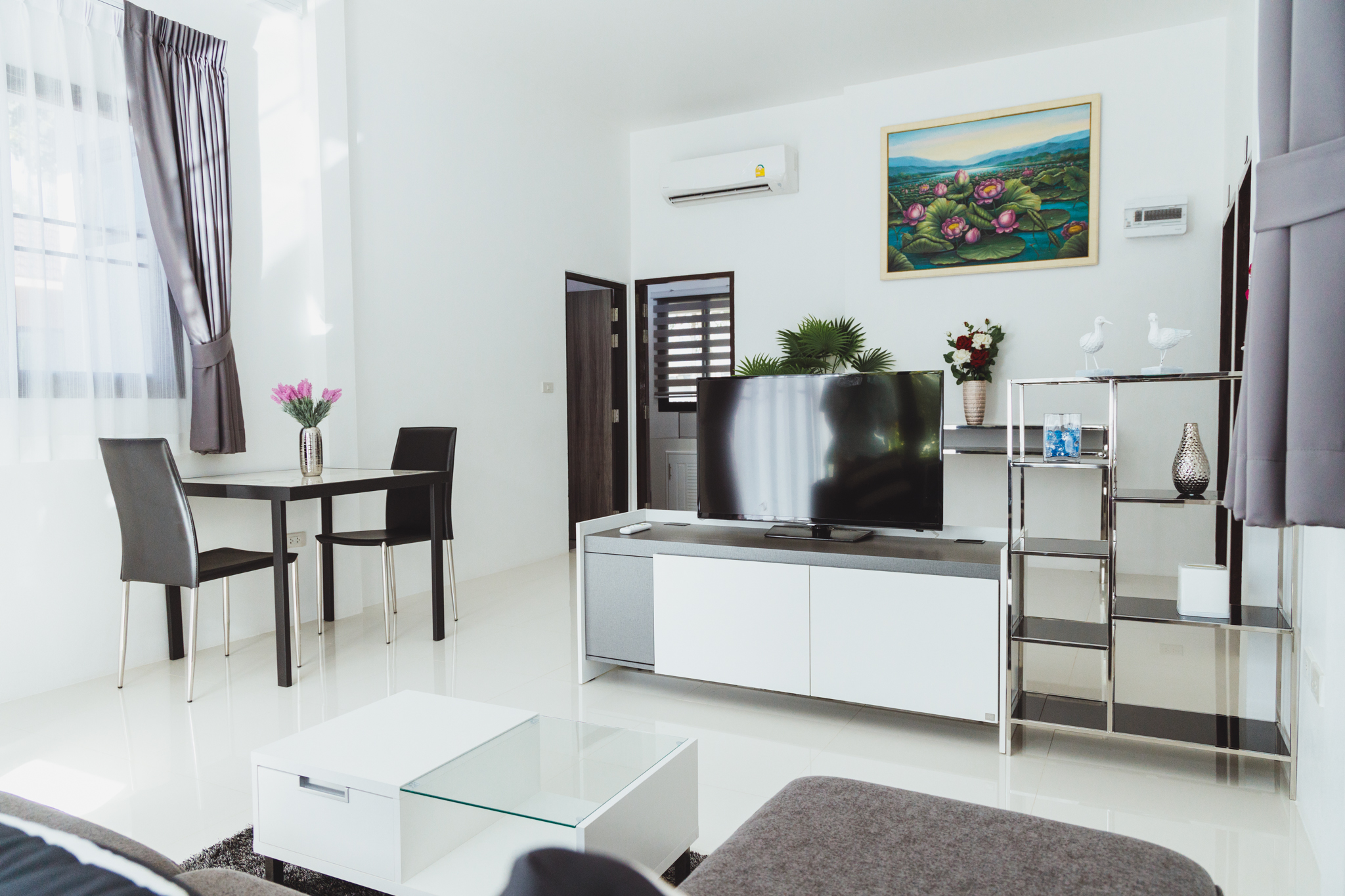 Villa Two Bedrooms Two Bathrooms