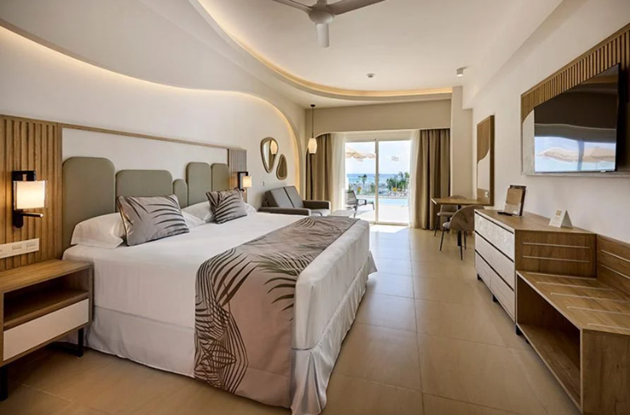 Suite with Private Pool