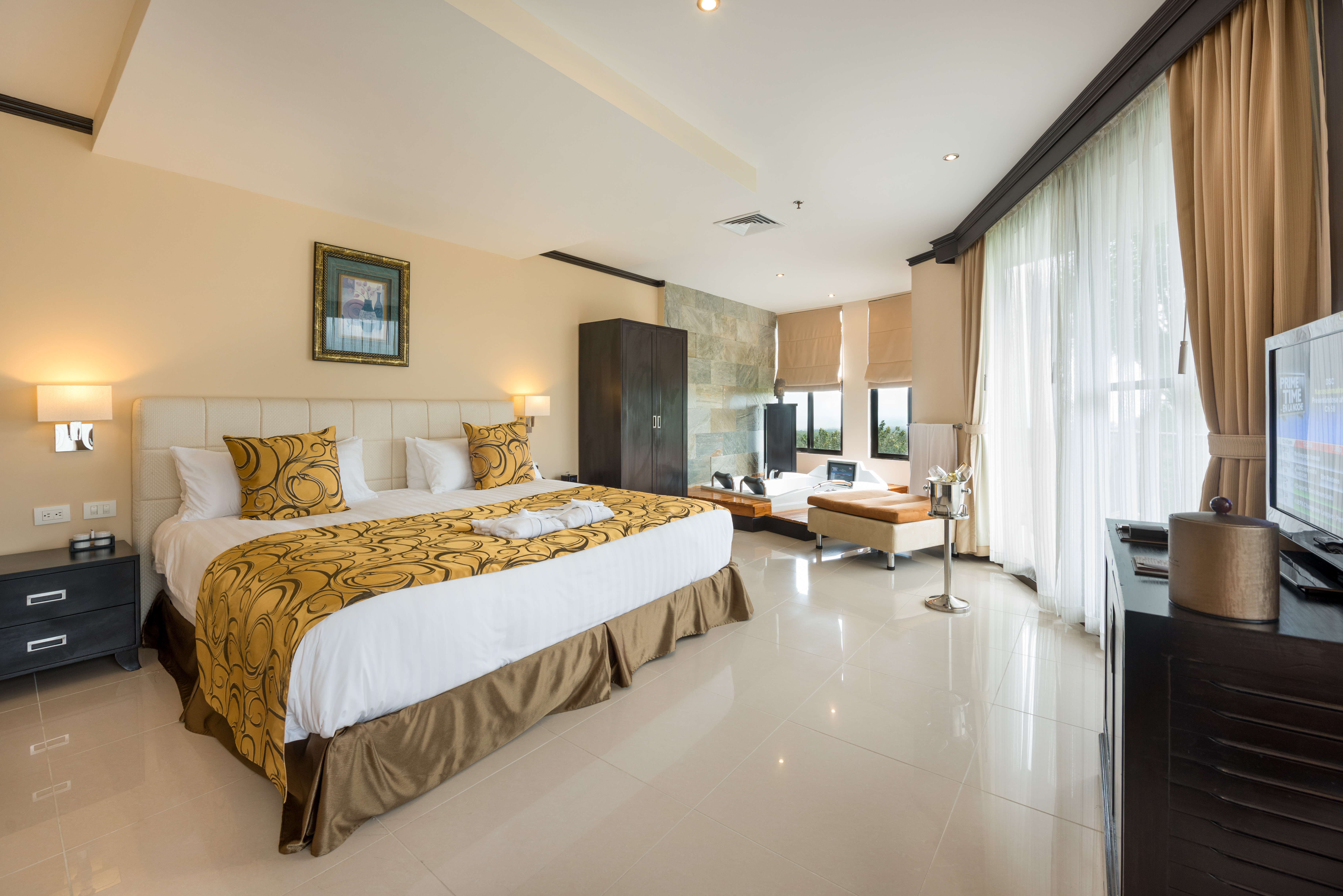 Junior Suite Standard