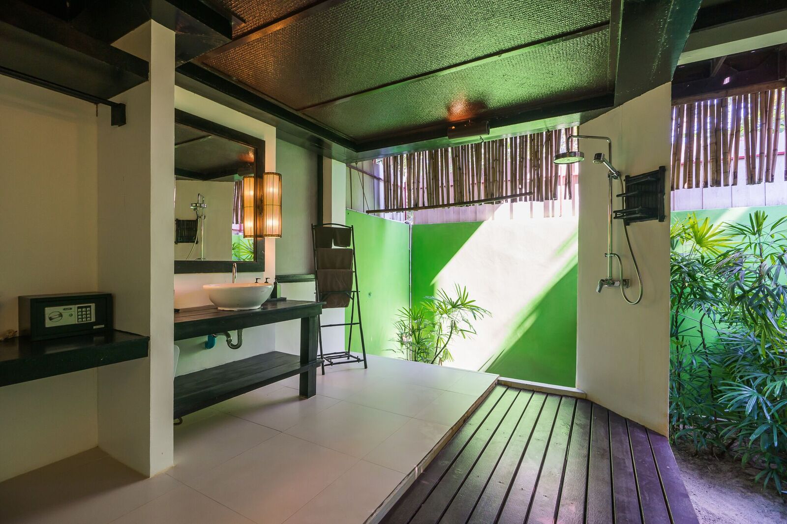 Family Room Connecting Room