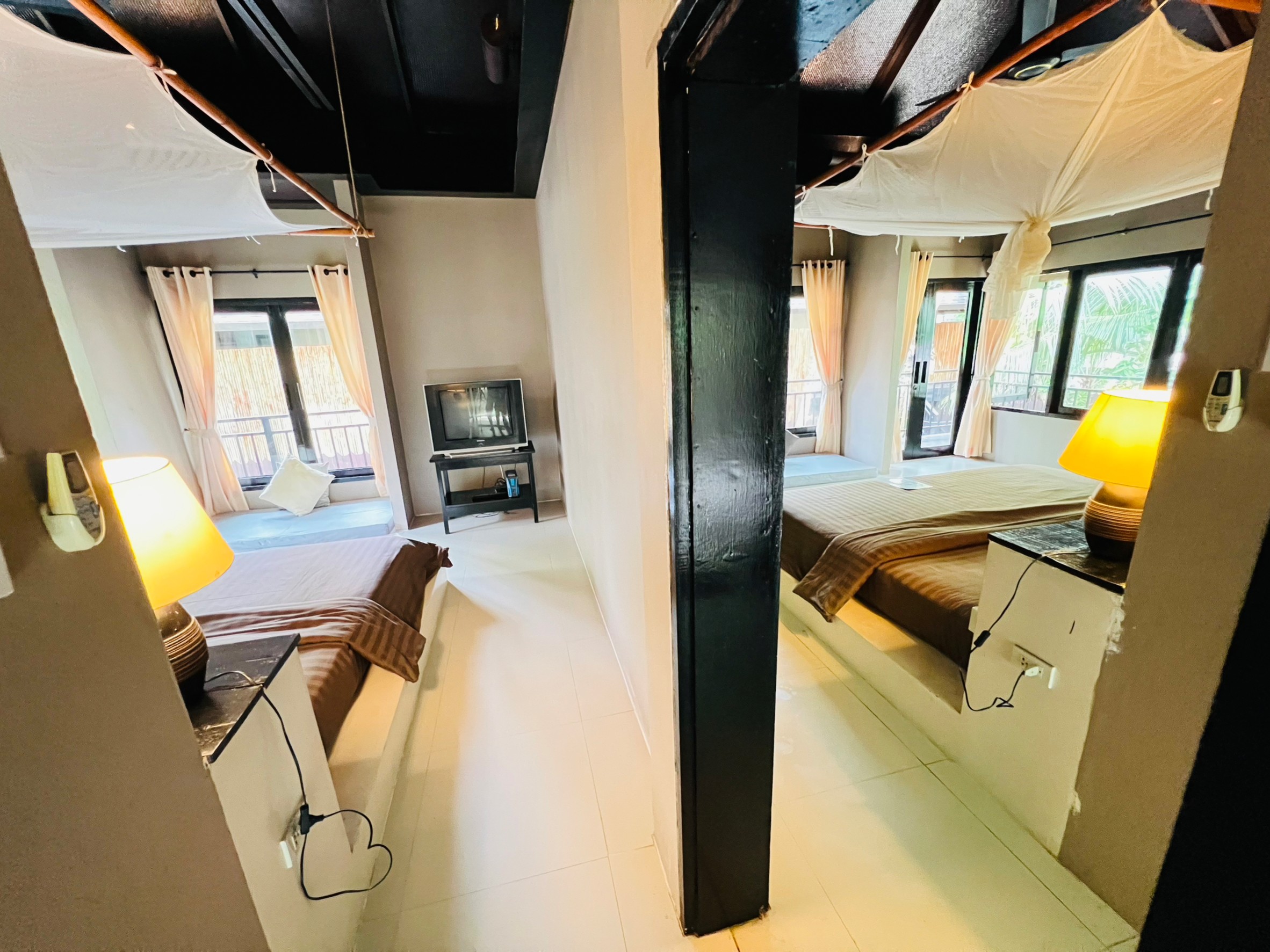 Family Room Connecting Room