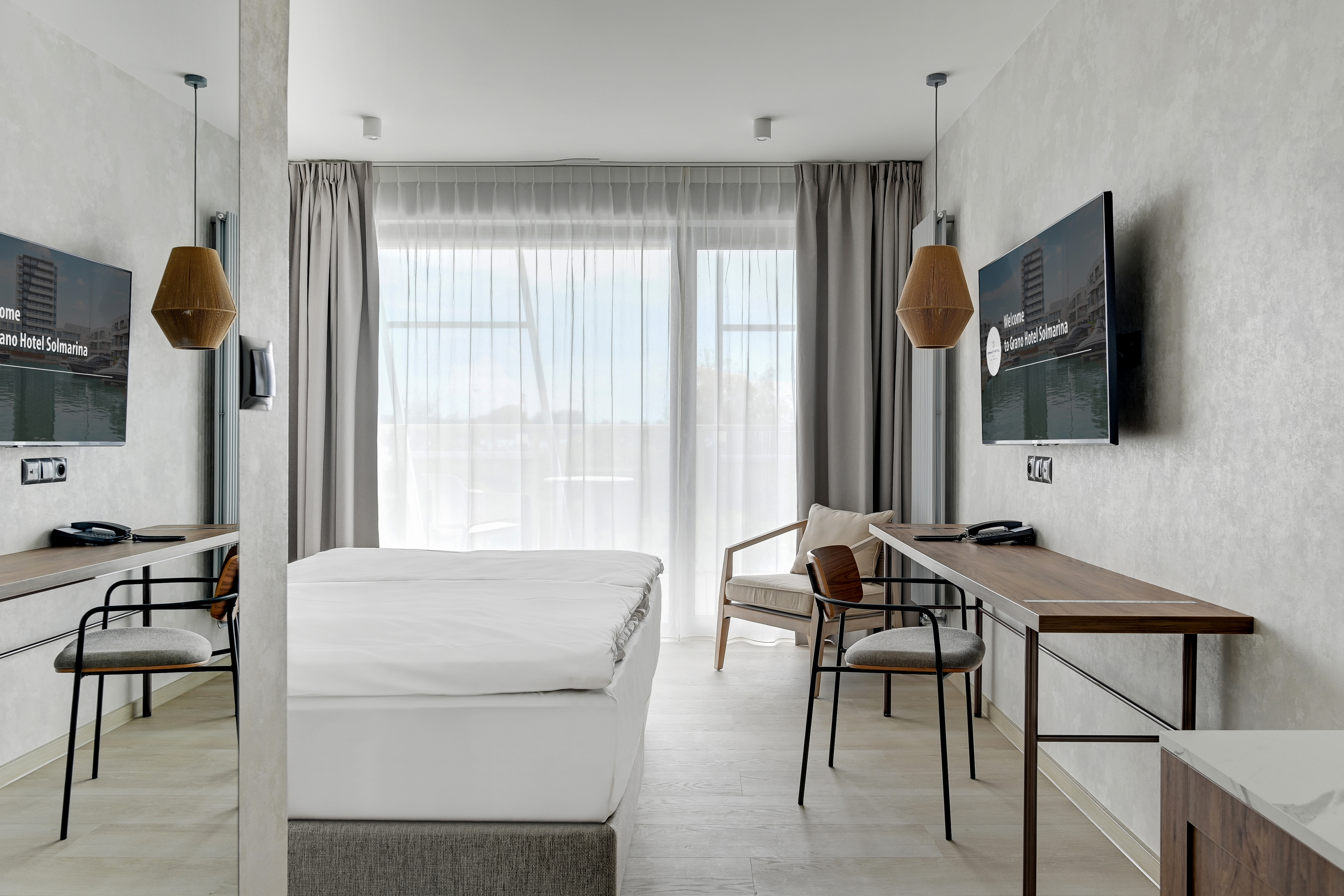 Double or Twin Standard