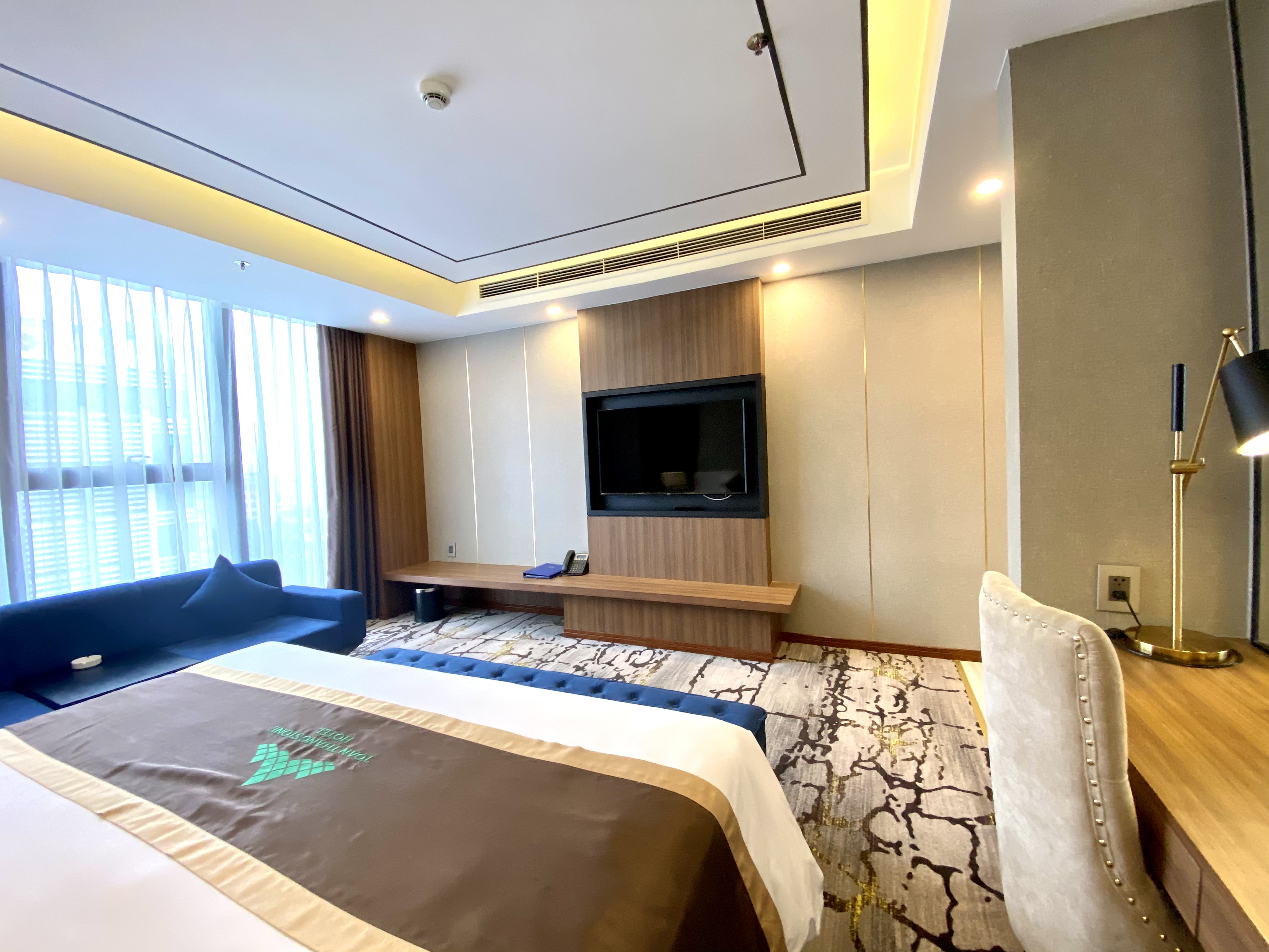 Double or Twin Executive