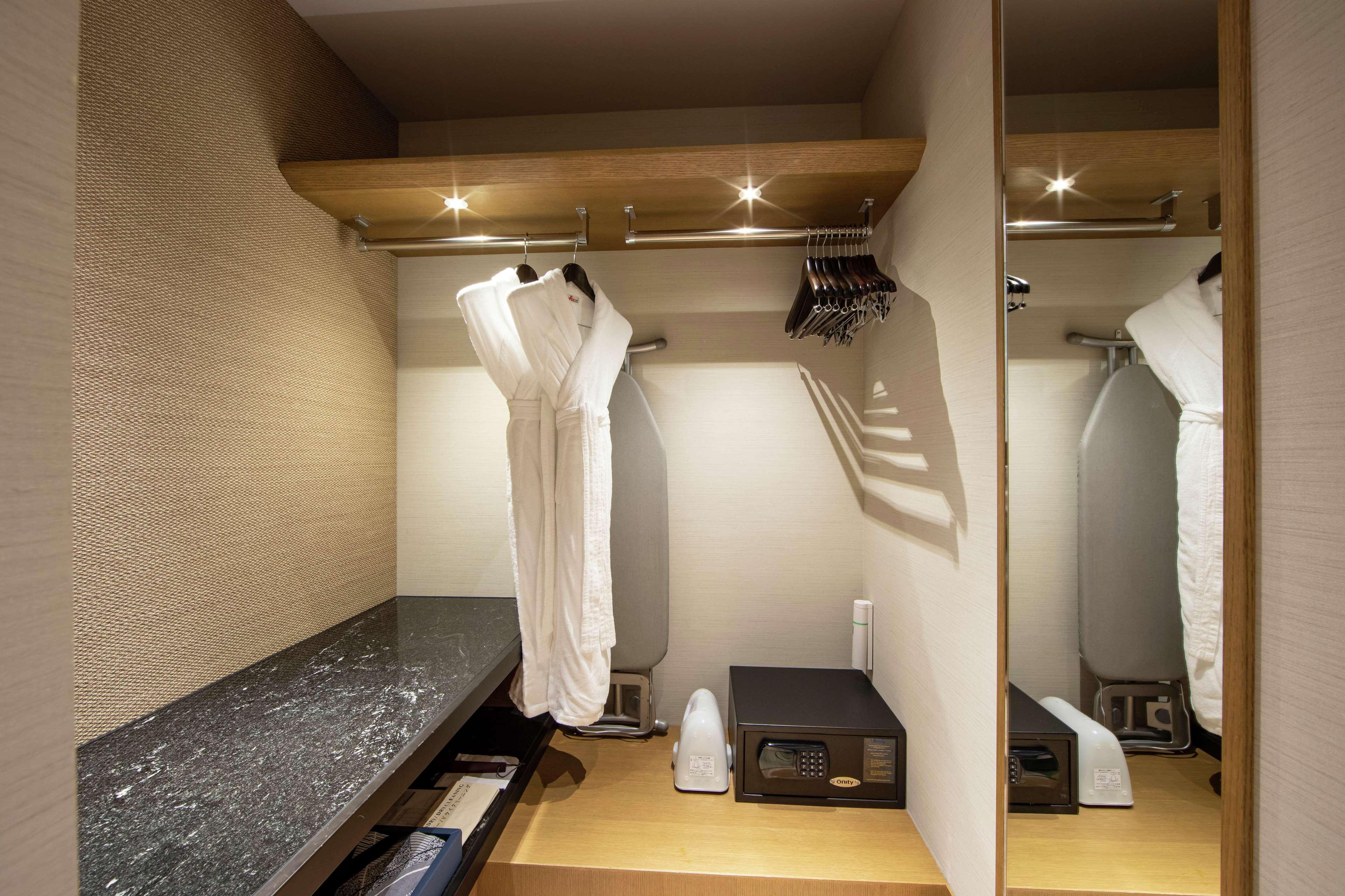 Suite Executive King Bed