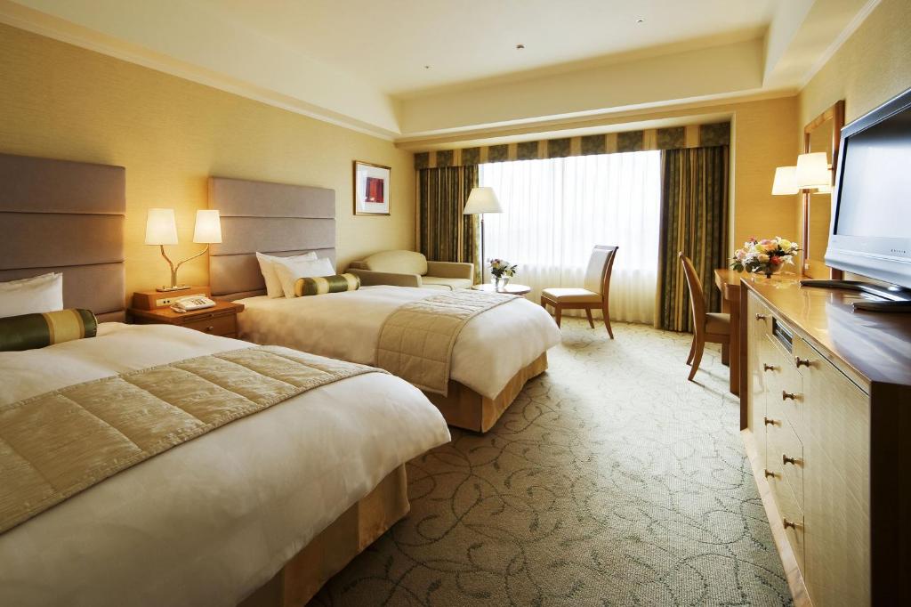 Triple Superior City View