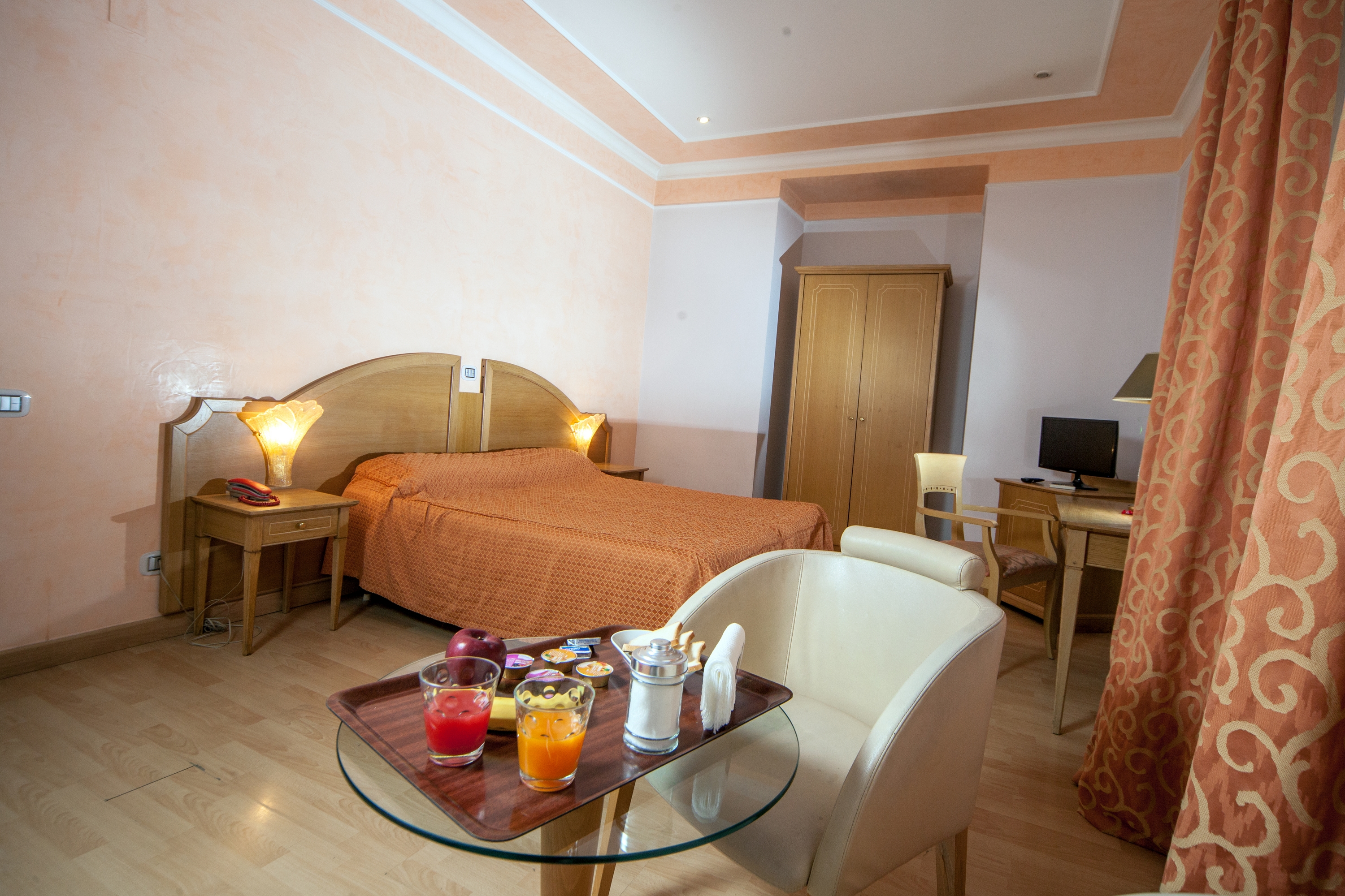 Double or Twin Standard