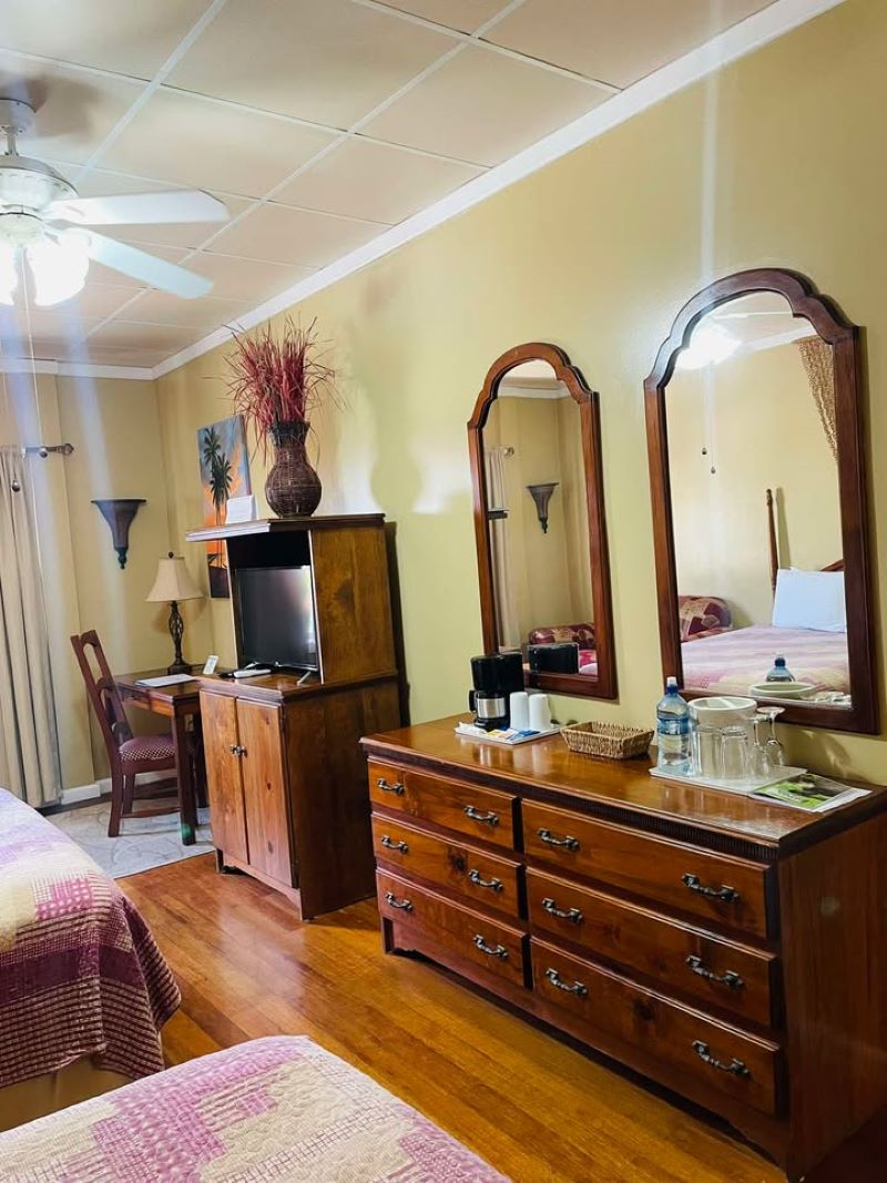 Double Queen Size Bed