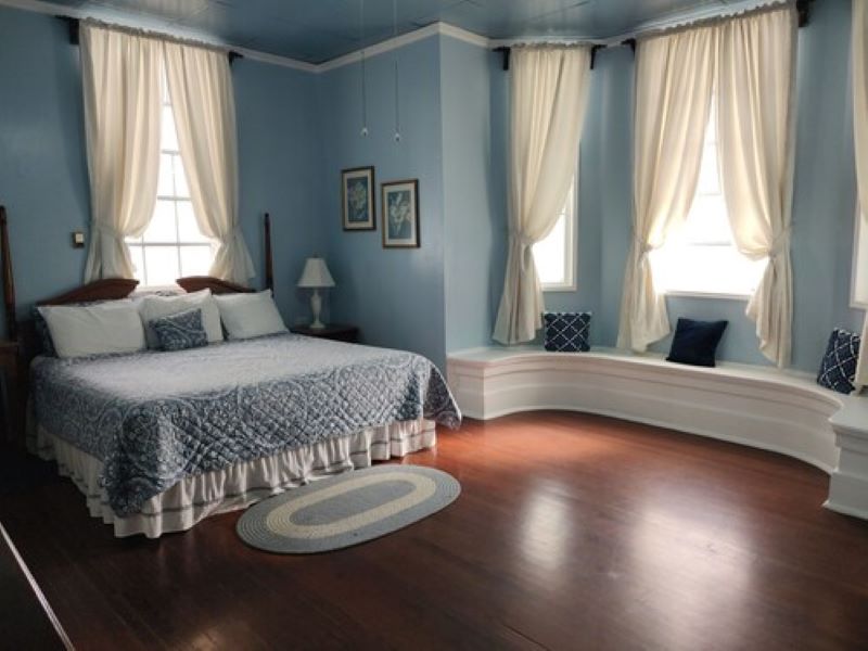 Double King Size Bed