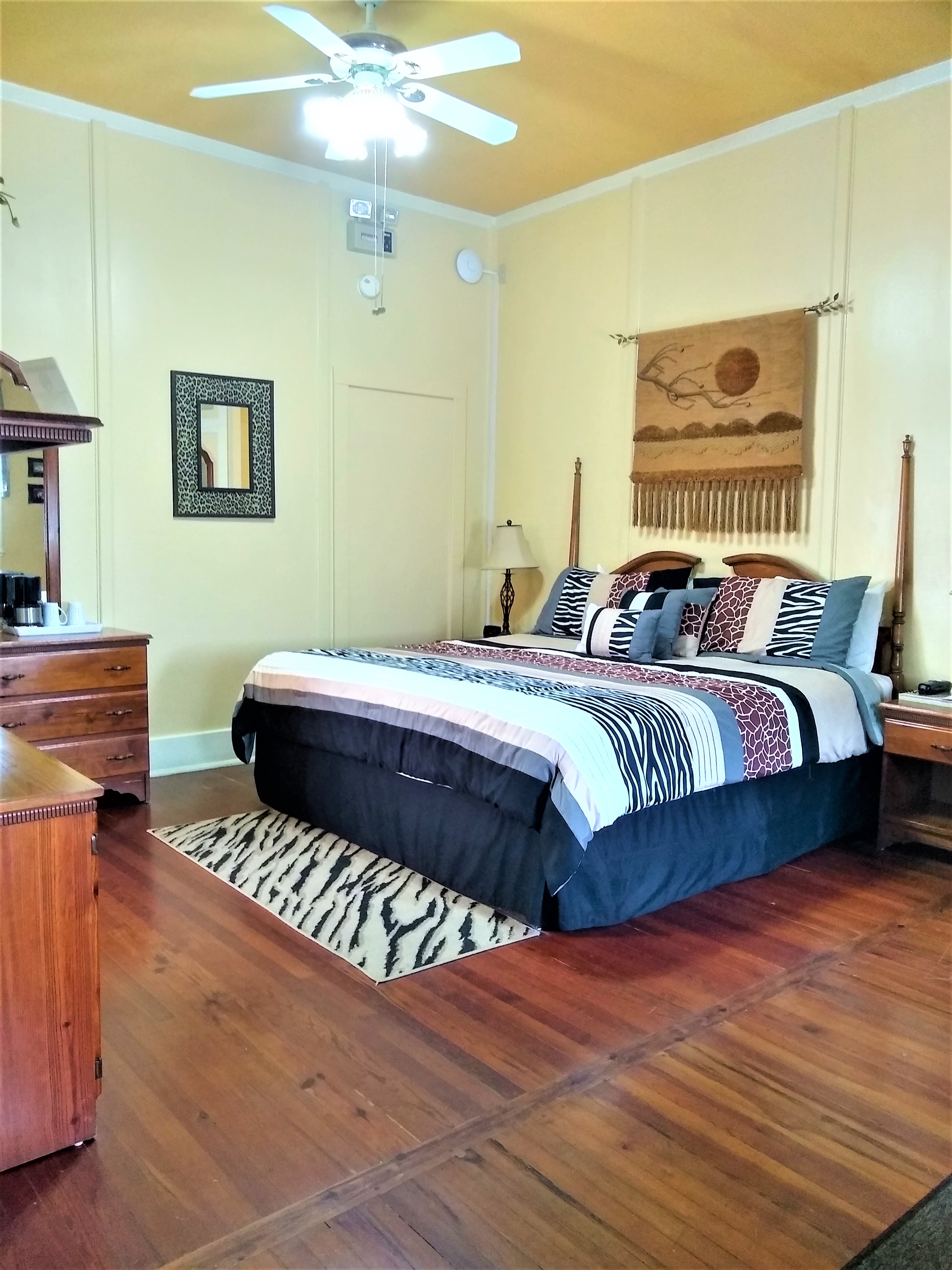 Double Sea View King Bed