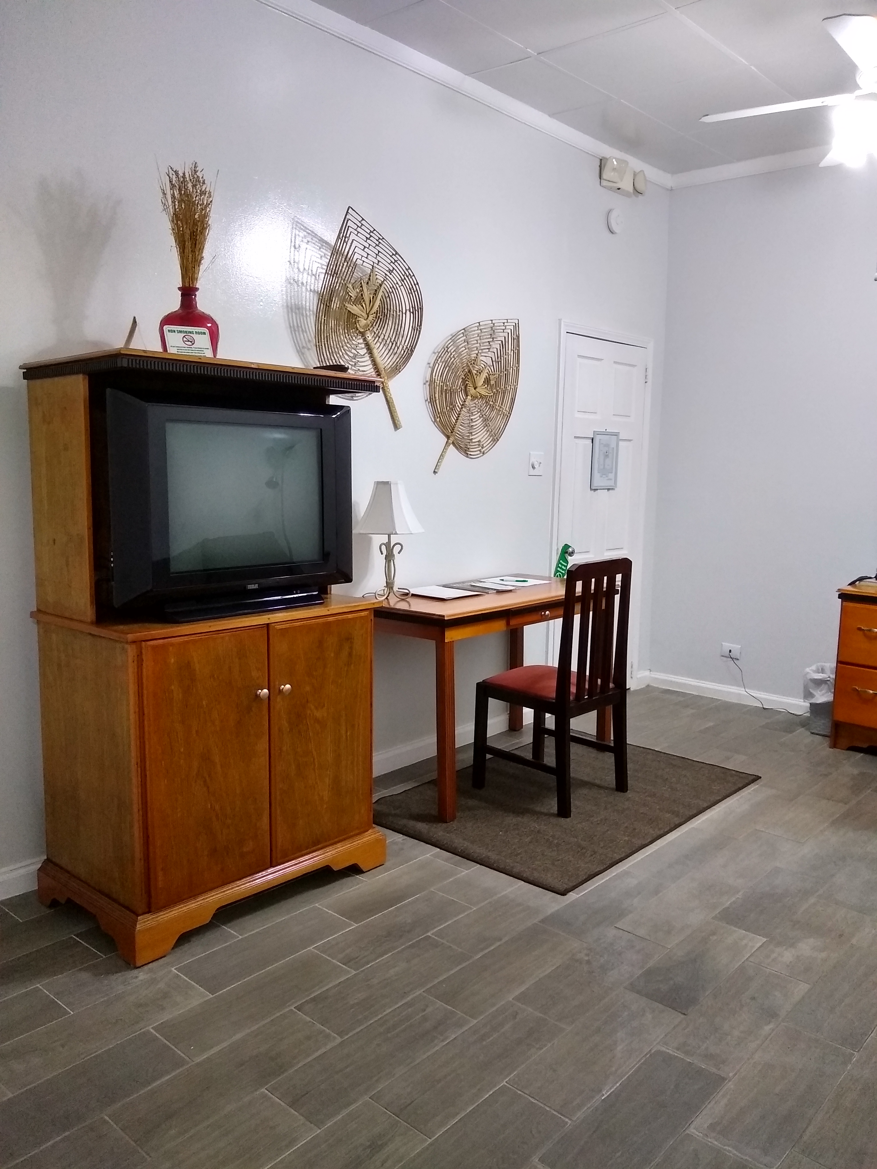 Double Queen Size Bed