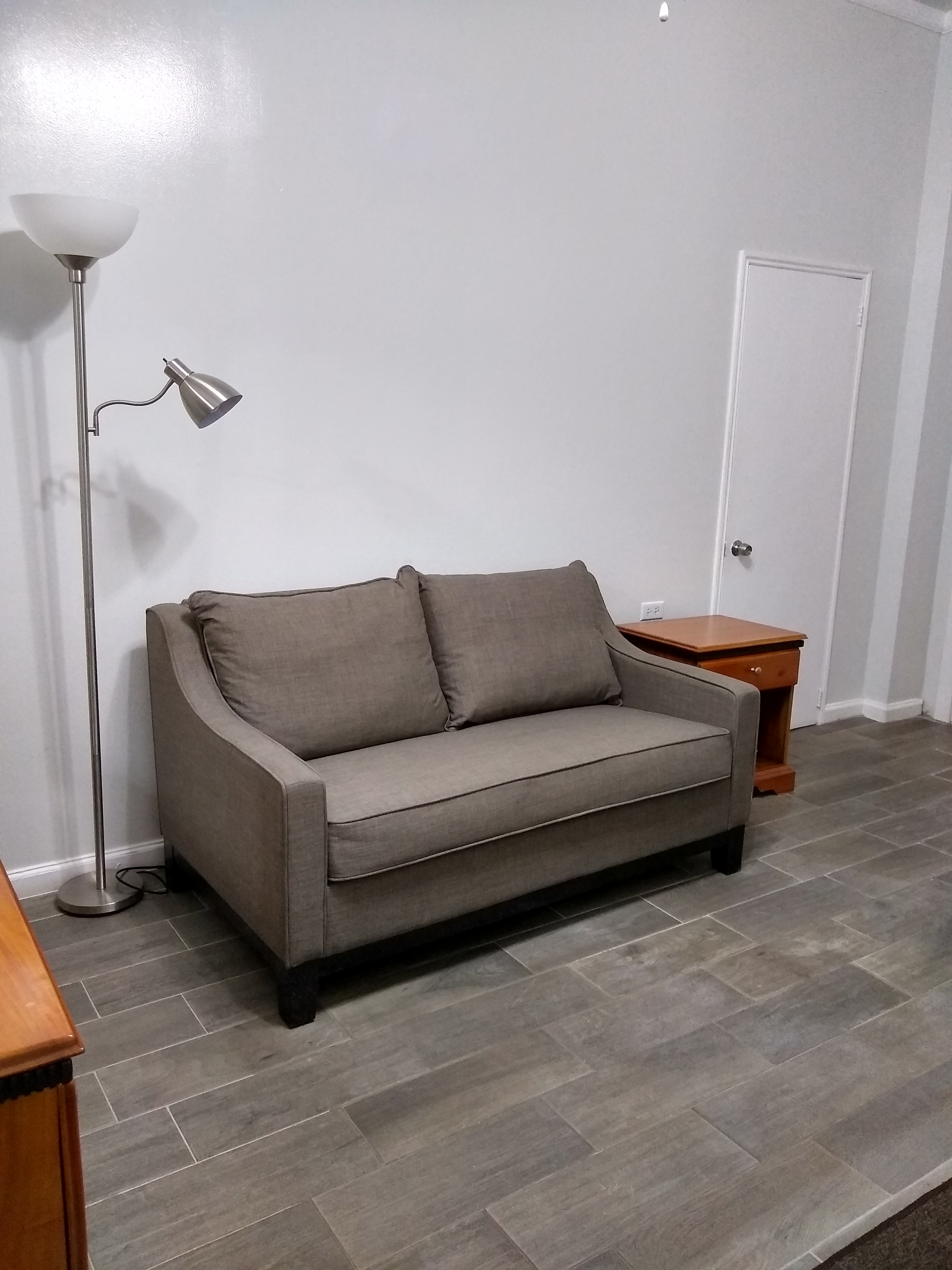 Double Queen Size Bed