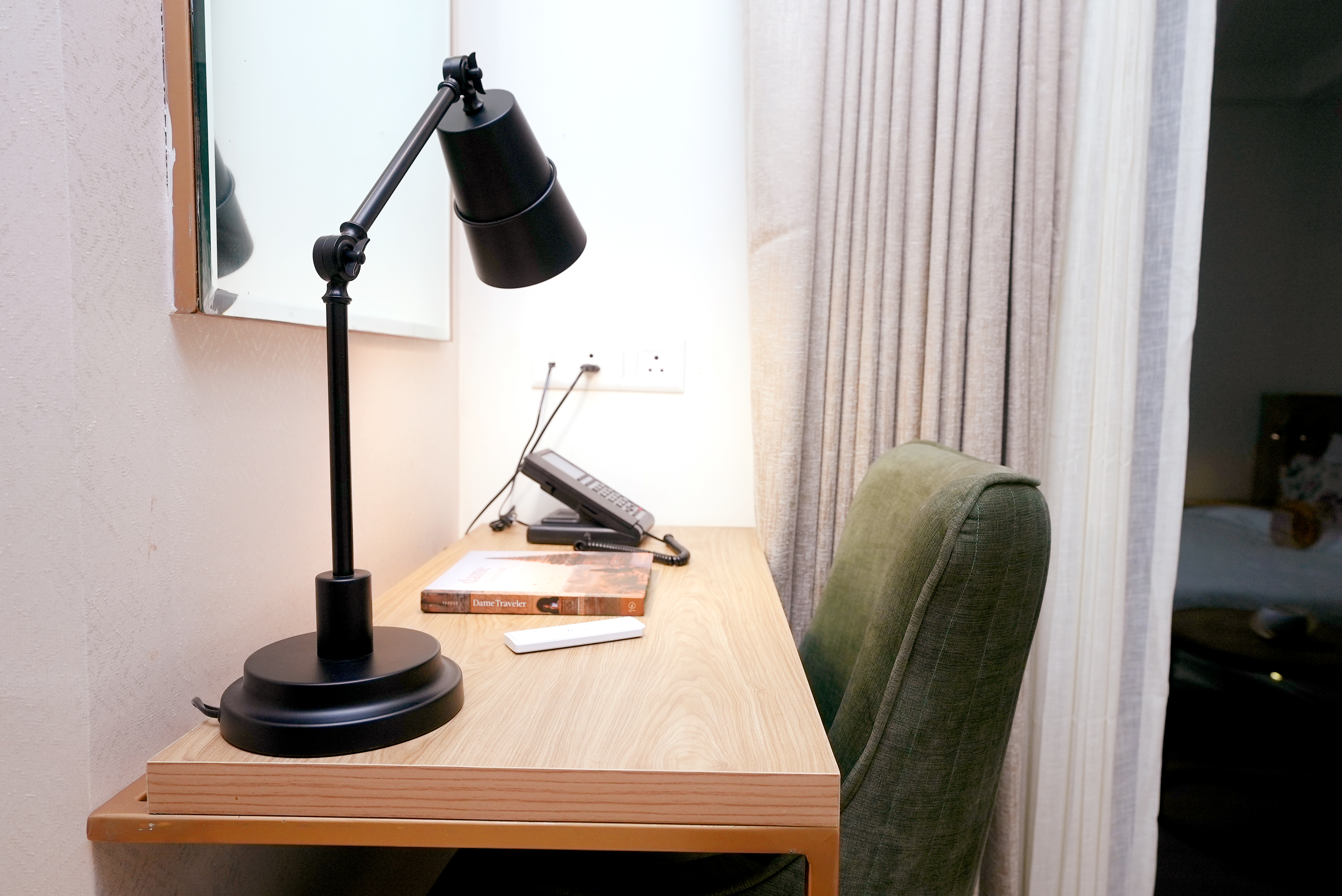 Double Deluxe Queen Bed