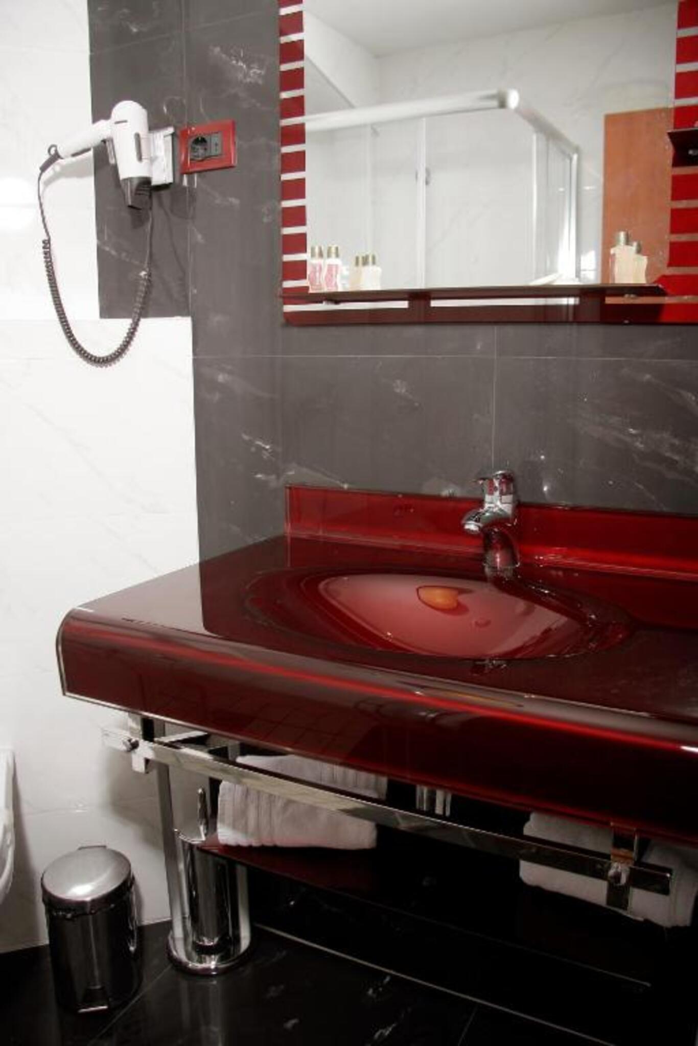 Room Two Double Beds with Views