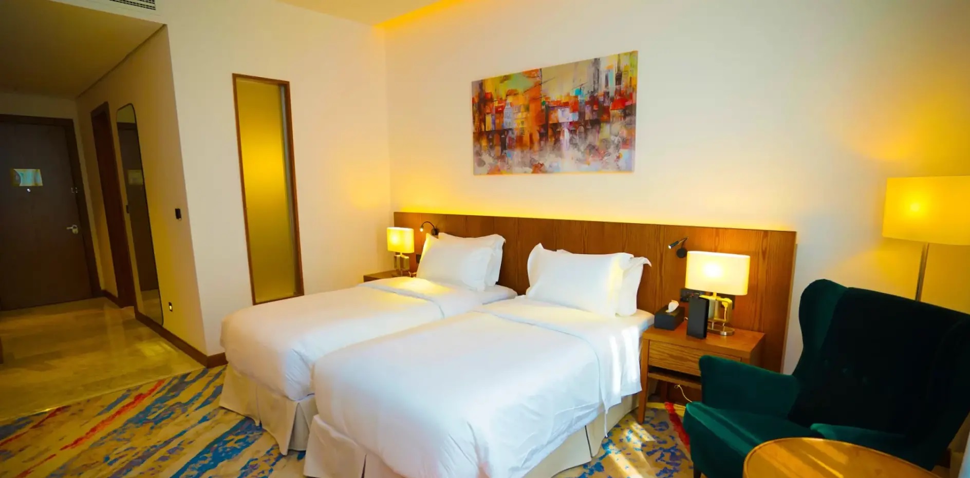 Double Deluxe Two Beds