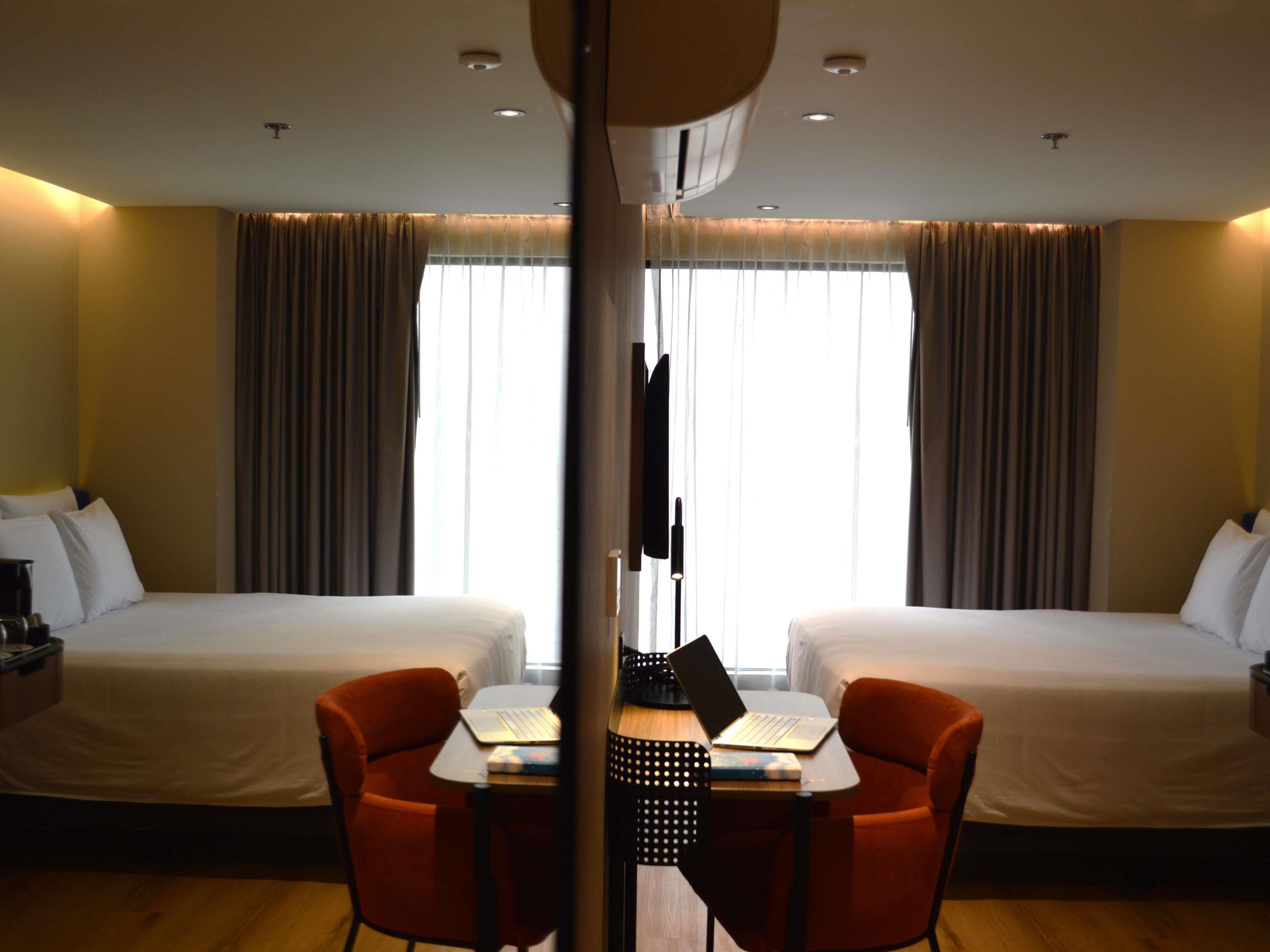 Double Queen Size Bed