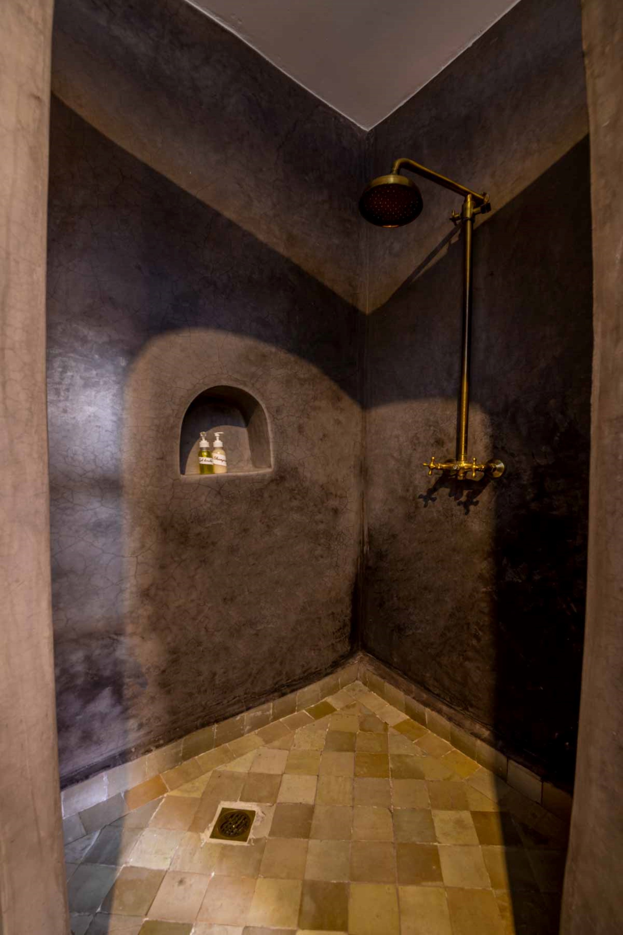 Triple Three Bedrooms with Air Conditioning