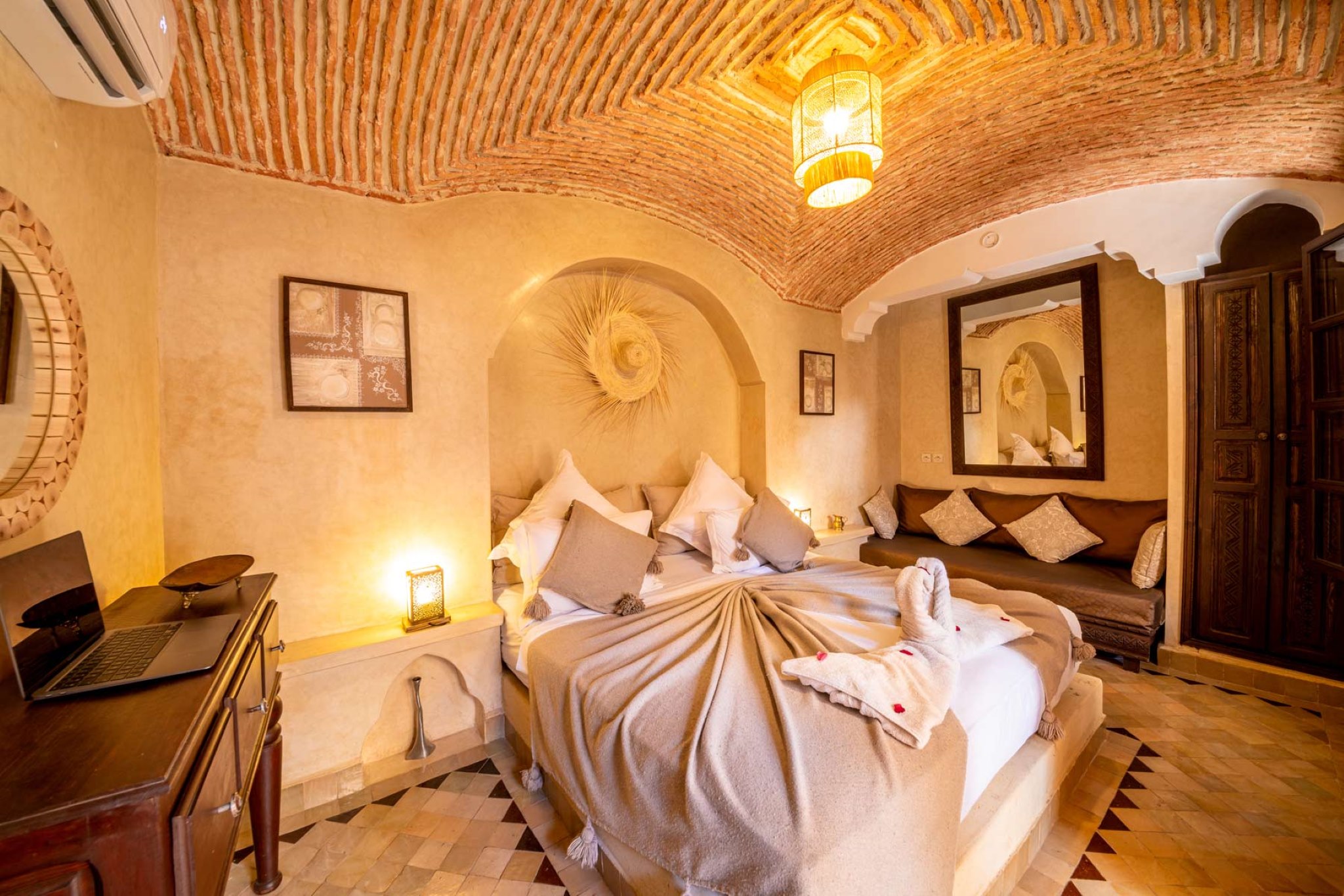 Triple Three Bedrooms with Air Conditioning